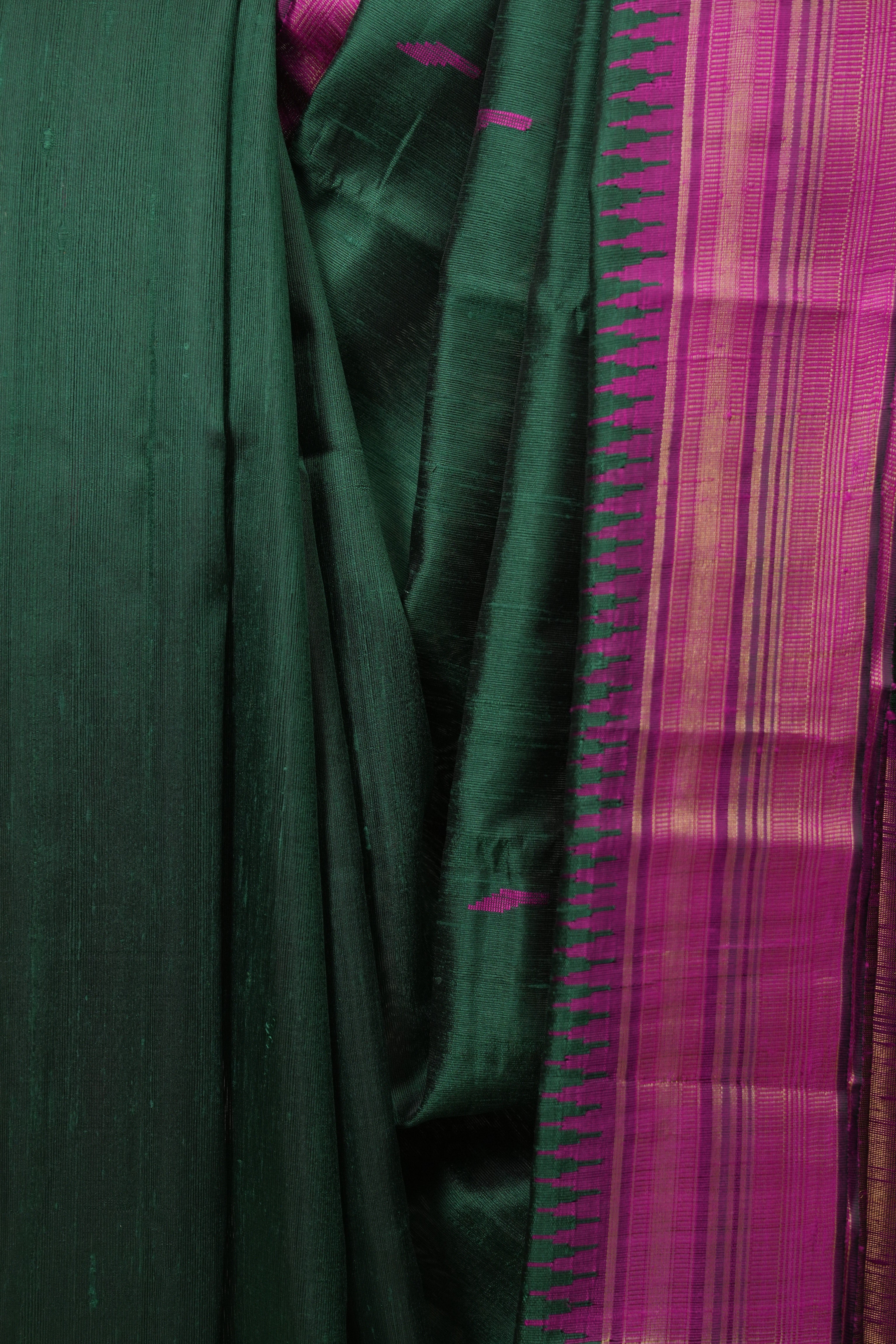 Green Raw Silk Saree - SRGRSS1001