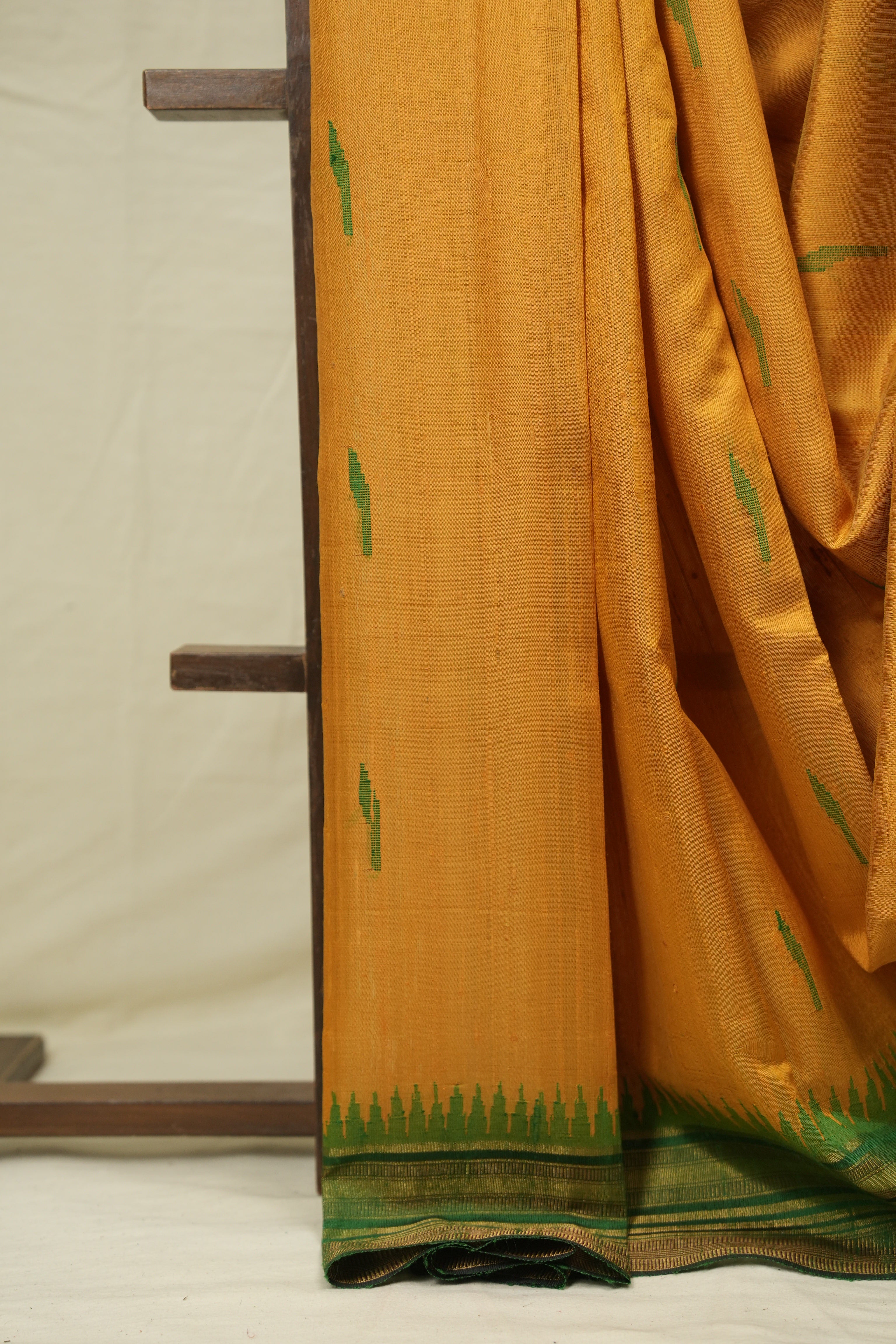 Yellow Raw Silk Saree - SRYRSS998