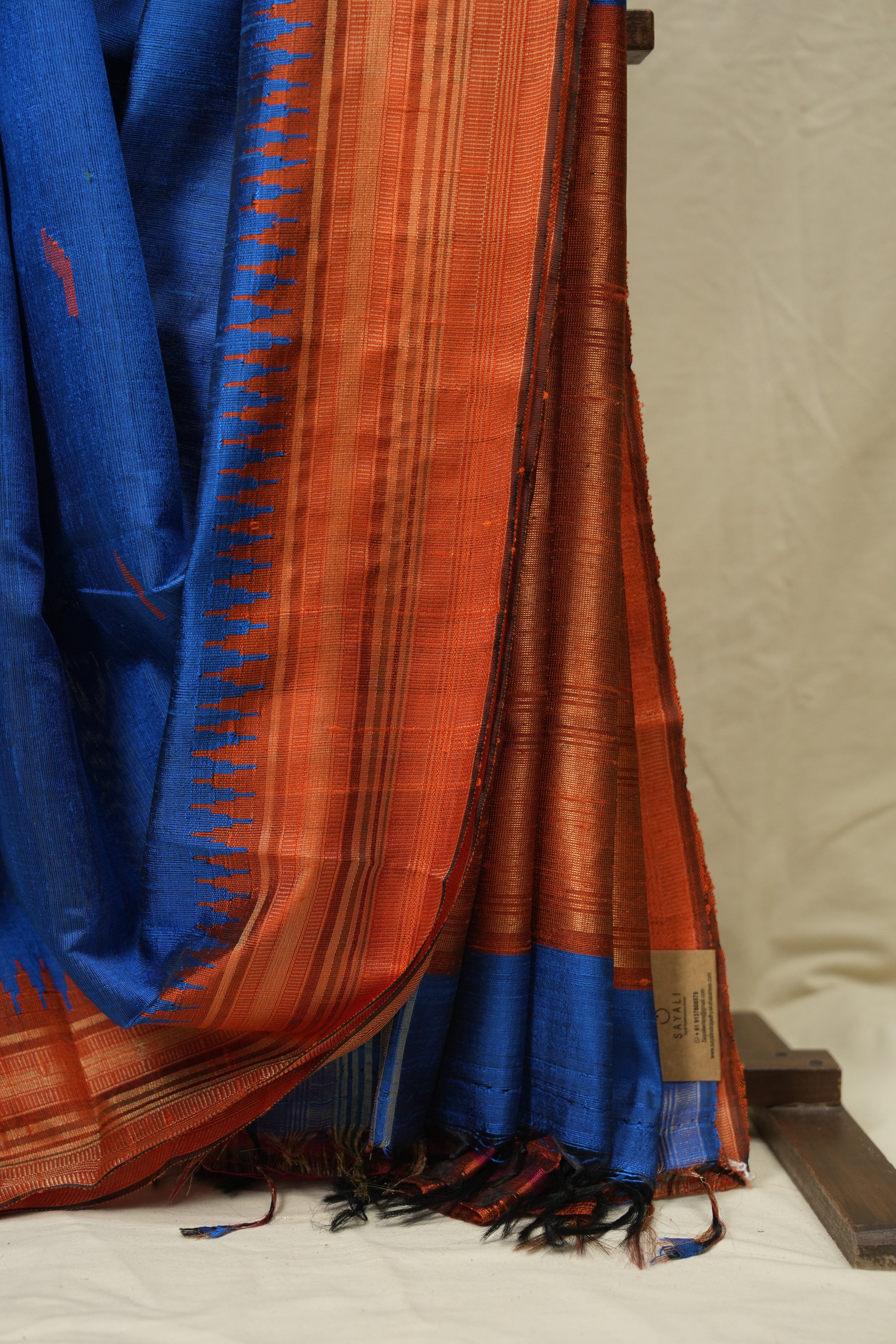 Blue Raw Silk Saree - SRBRSS999