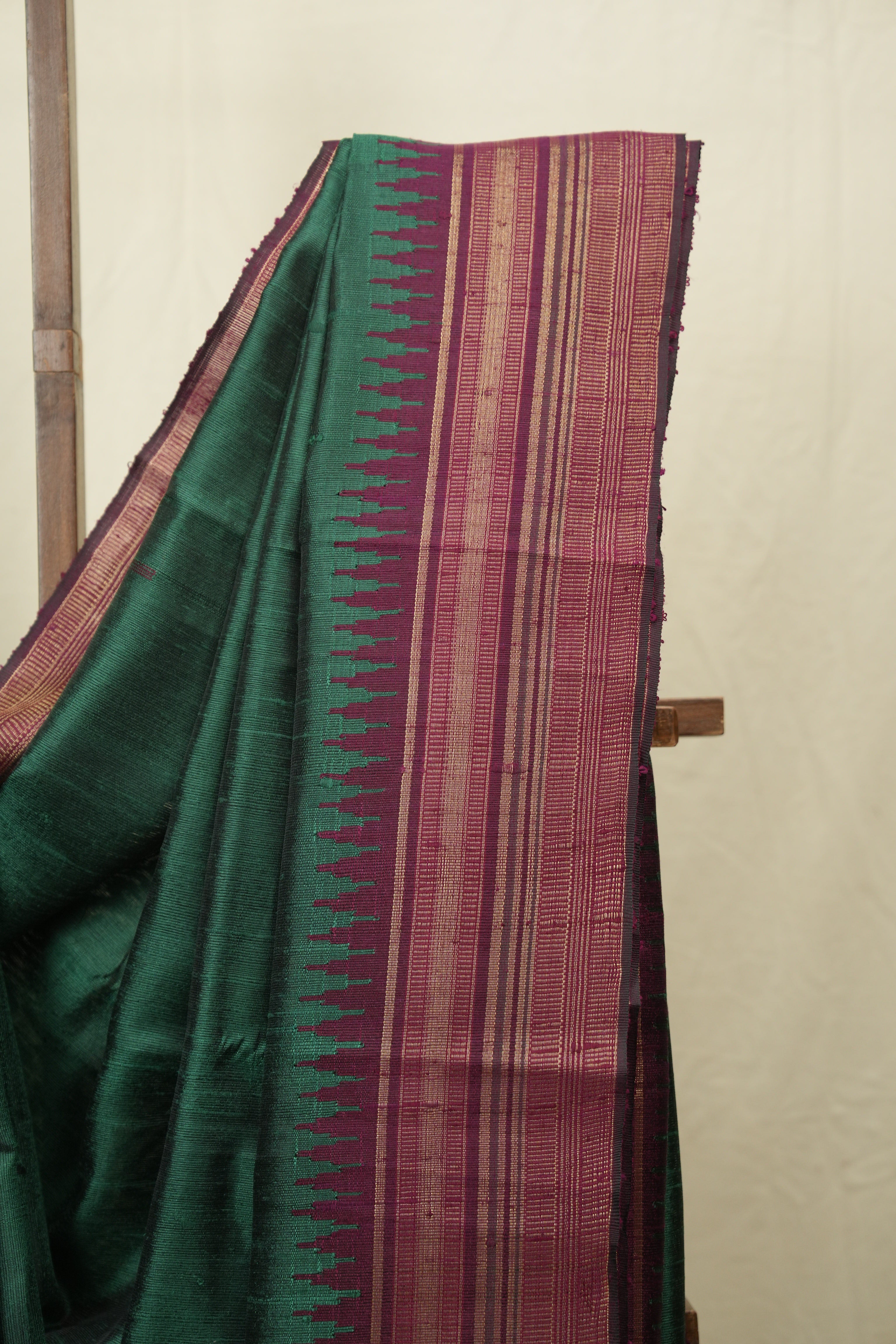 Dark Green Raw Silk Saree - SRDGRSS997