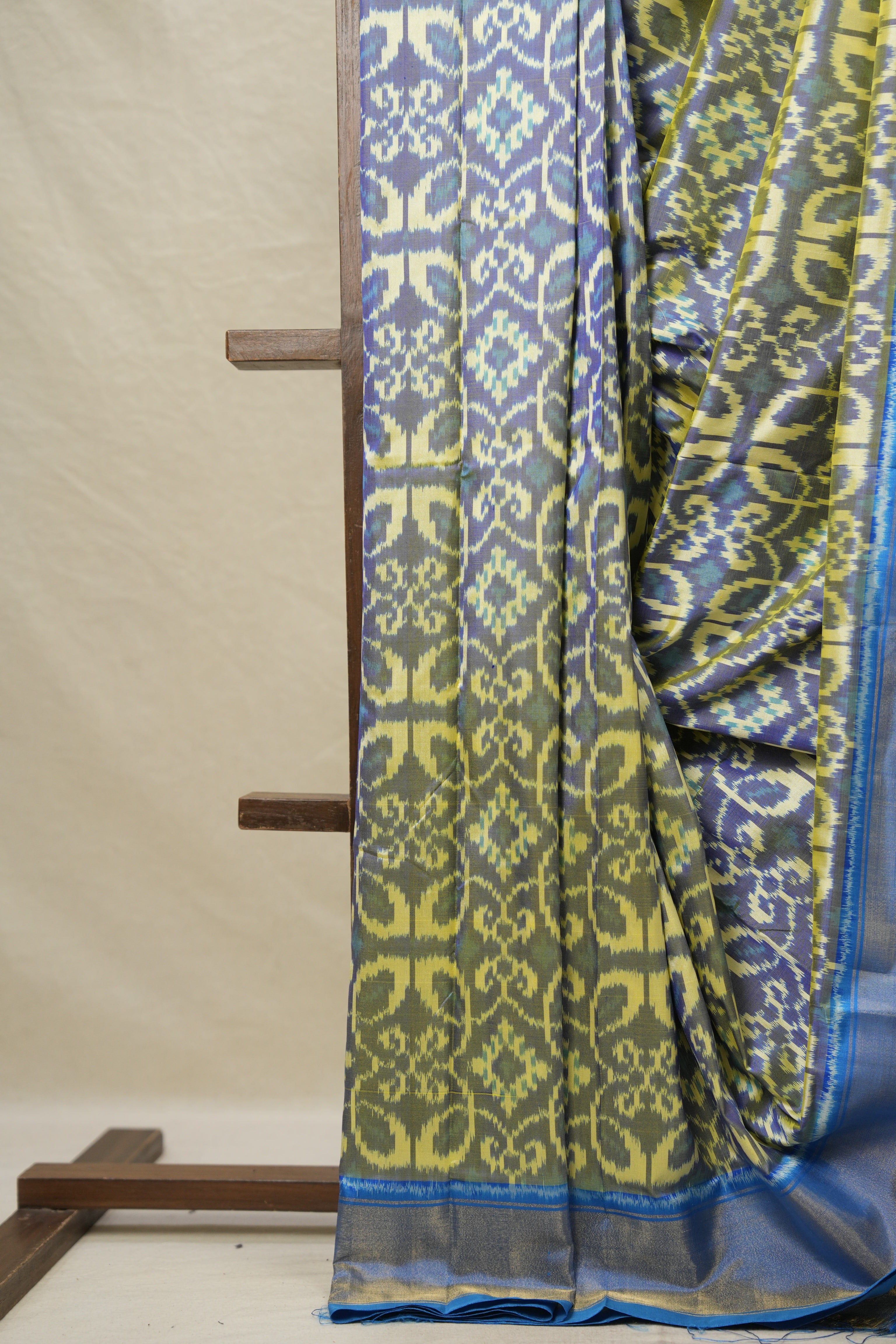 Dual Tone Blue Pochampalli Silk Ikat Saree - SRDTBPSIS269