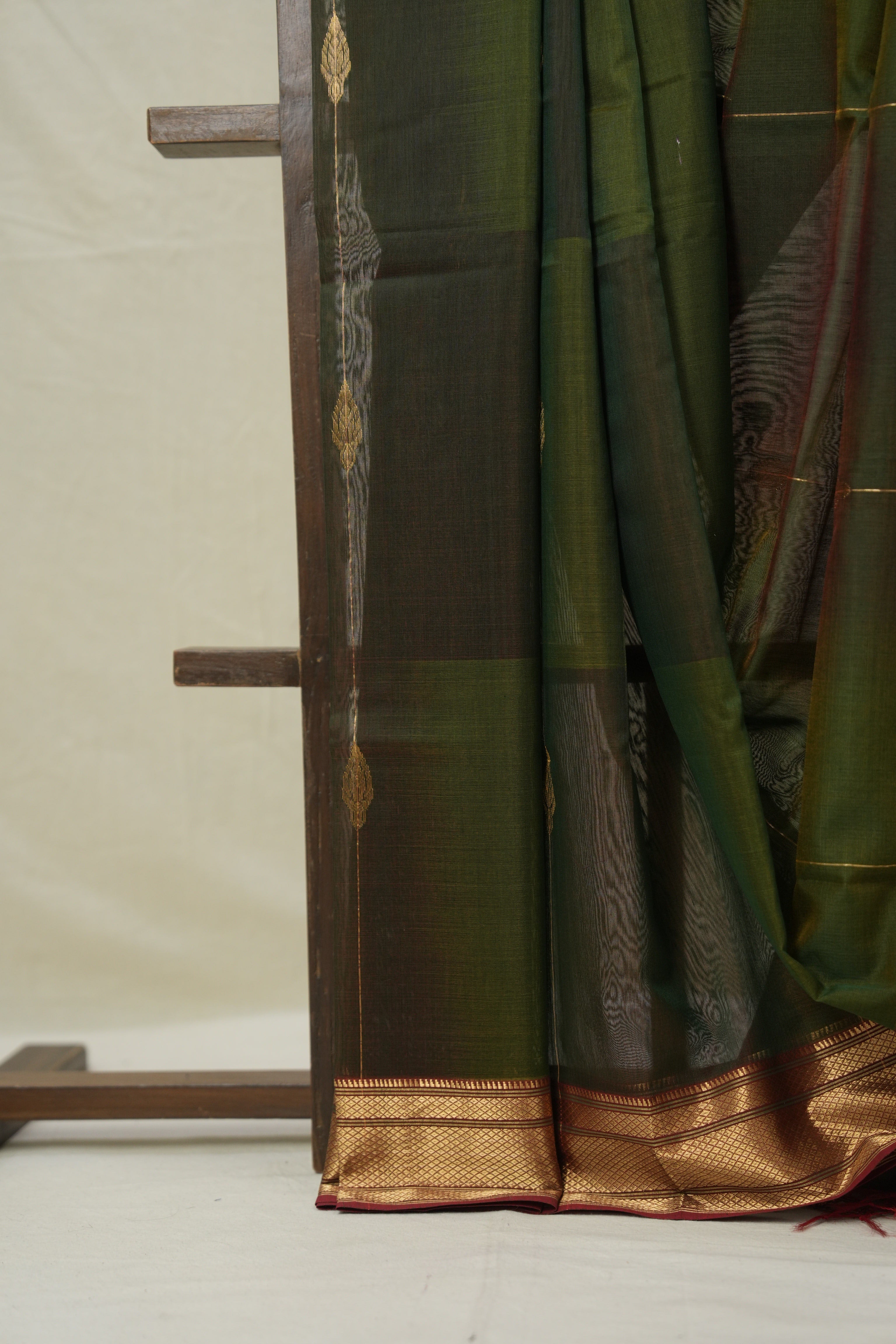 Two Tone Green Maheshwari Saree - SRTTGMS1012