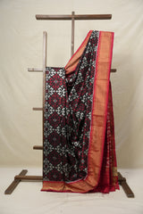 Red Grey Pochampalli Silk Ikat Saree - SRRGPSIS267