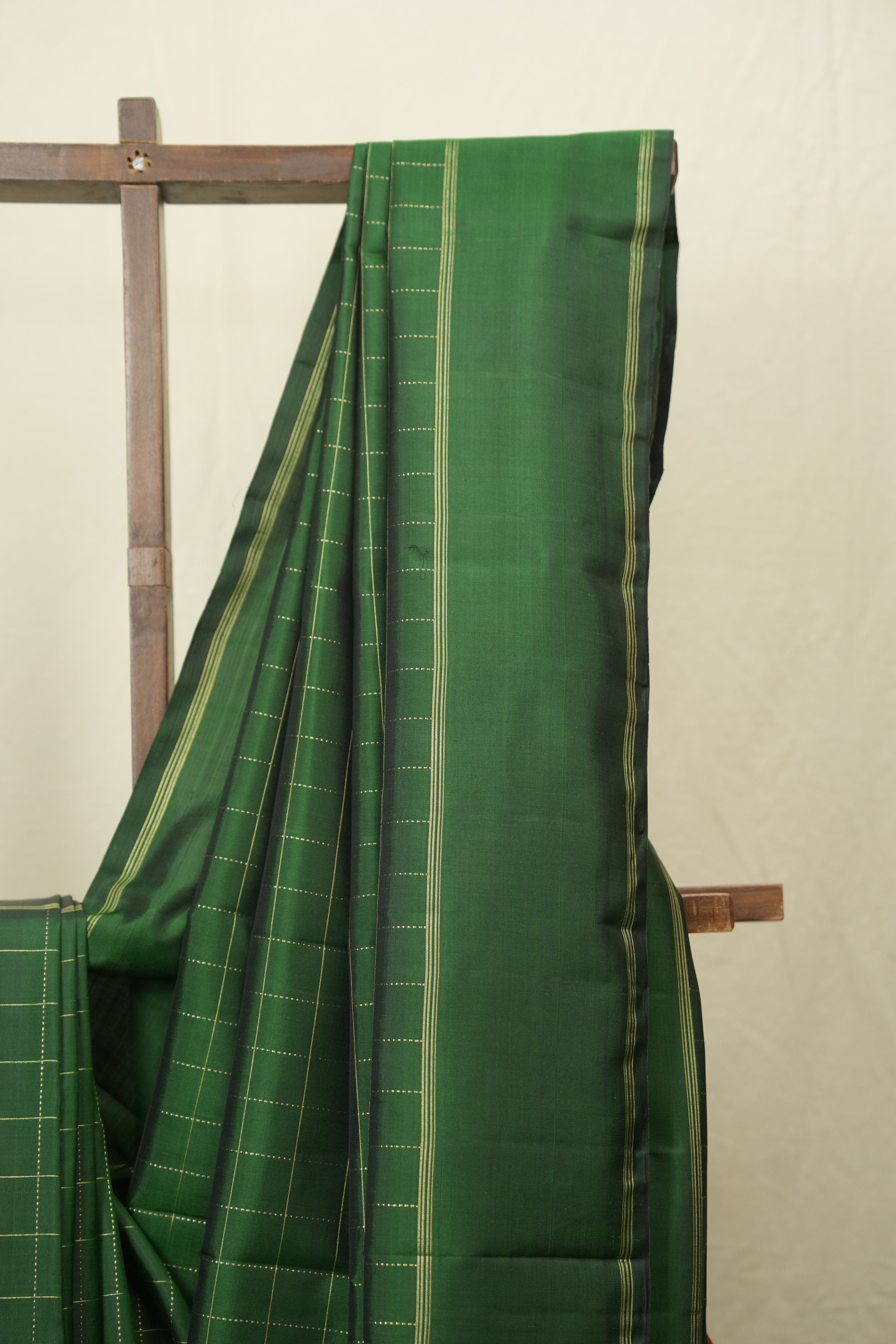 Dark Green Kanjivaram Silk Saree - SRDGKSS1082