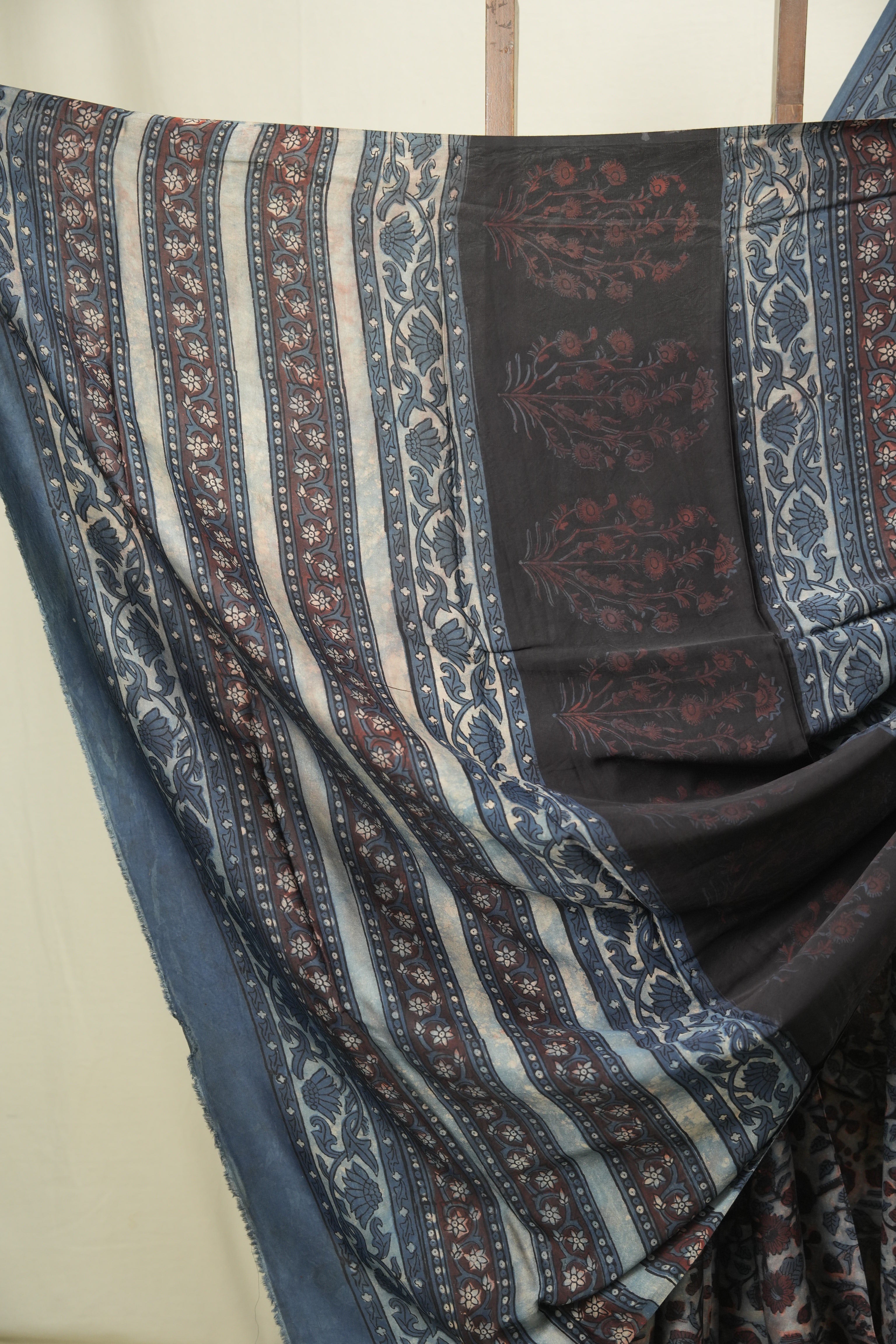 Blue HBP Modal Silk Saree - SRBSMS670