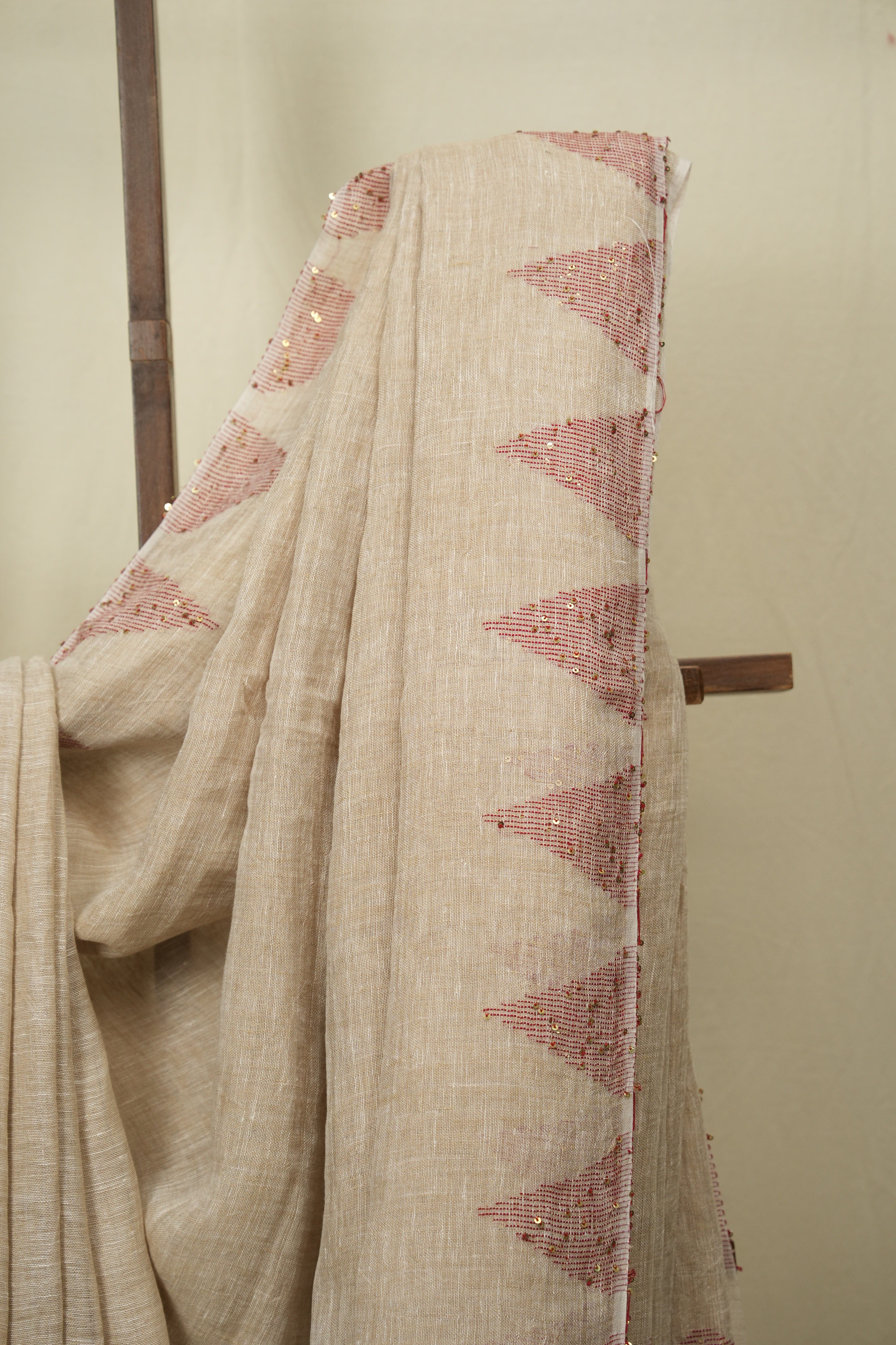 Cream Sequins Linen Saree With Red Tassels - SRCSLS514
