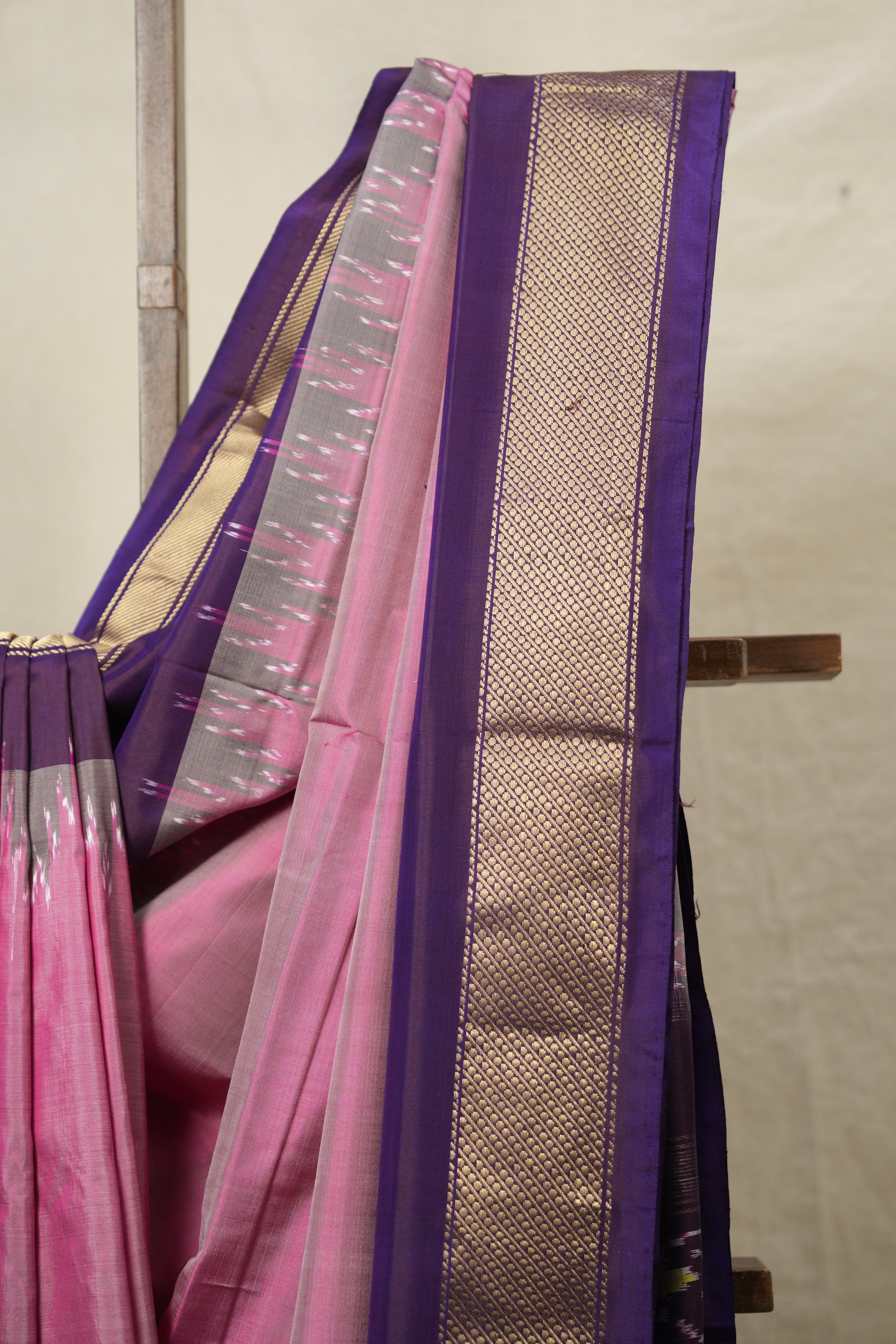 Pink Purple Pochampalli Silk Ikat Saree - SRPPPSIS261