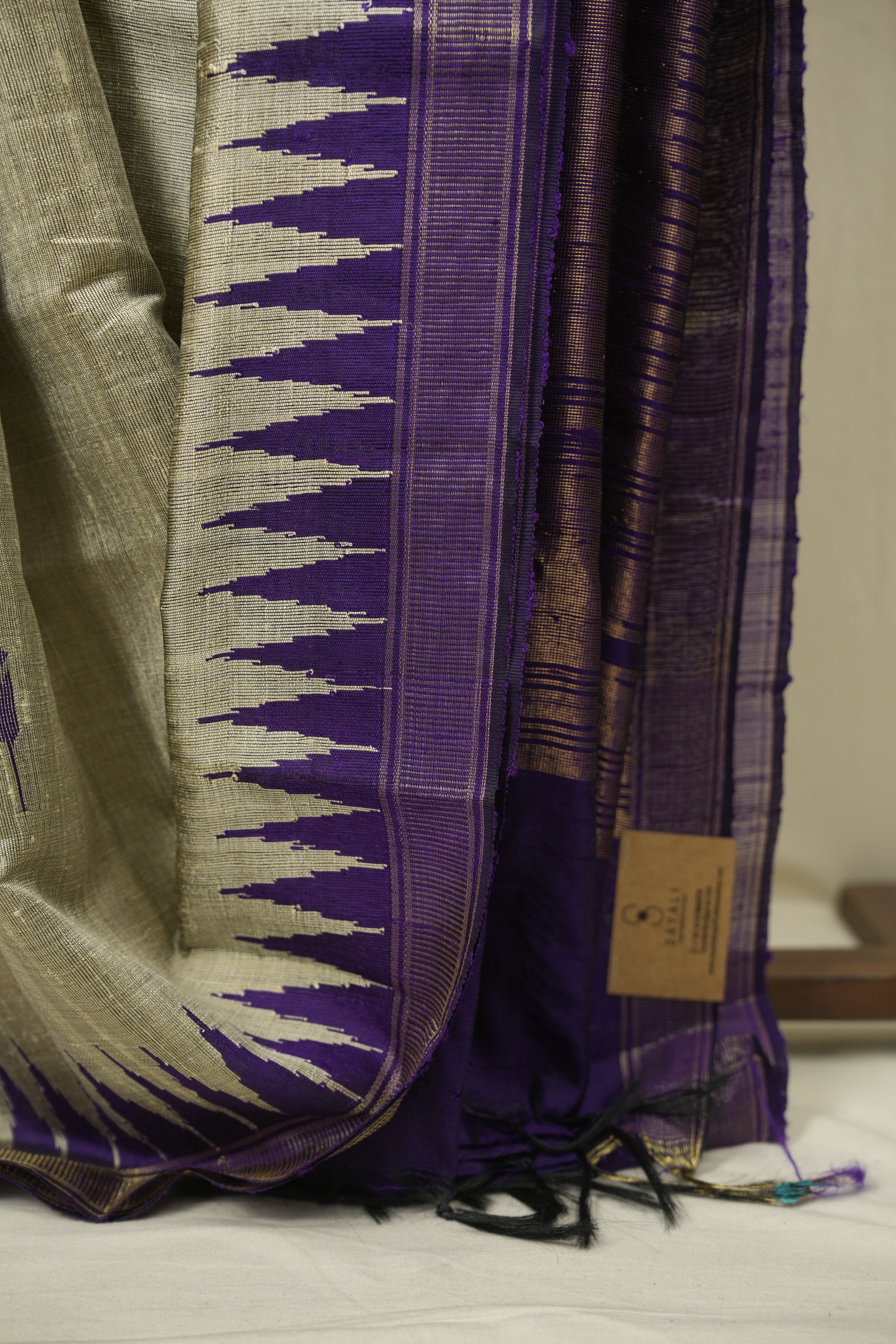 Grey Raw Silk Saree - SRGRSS1118