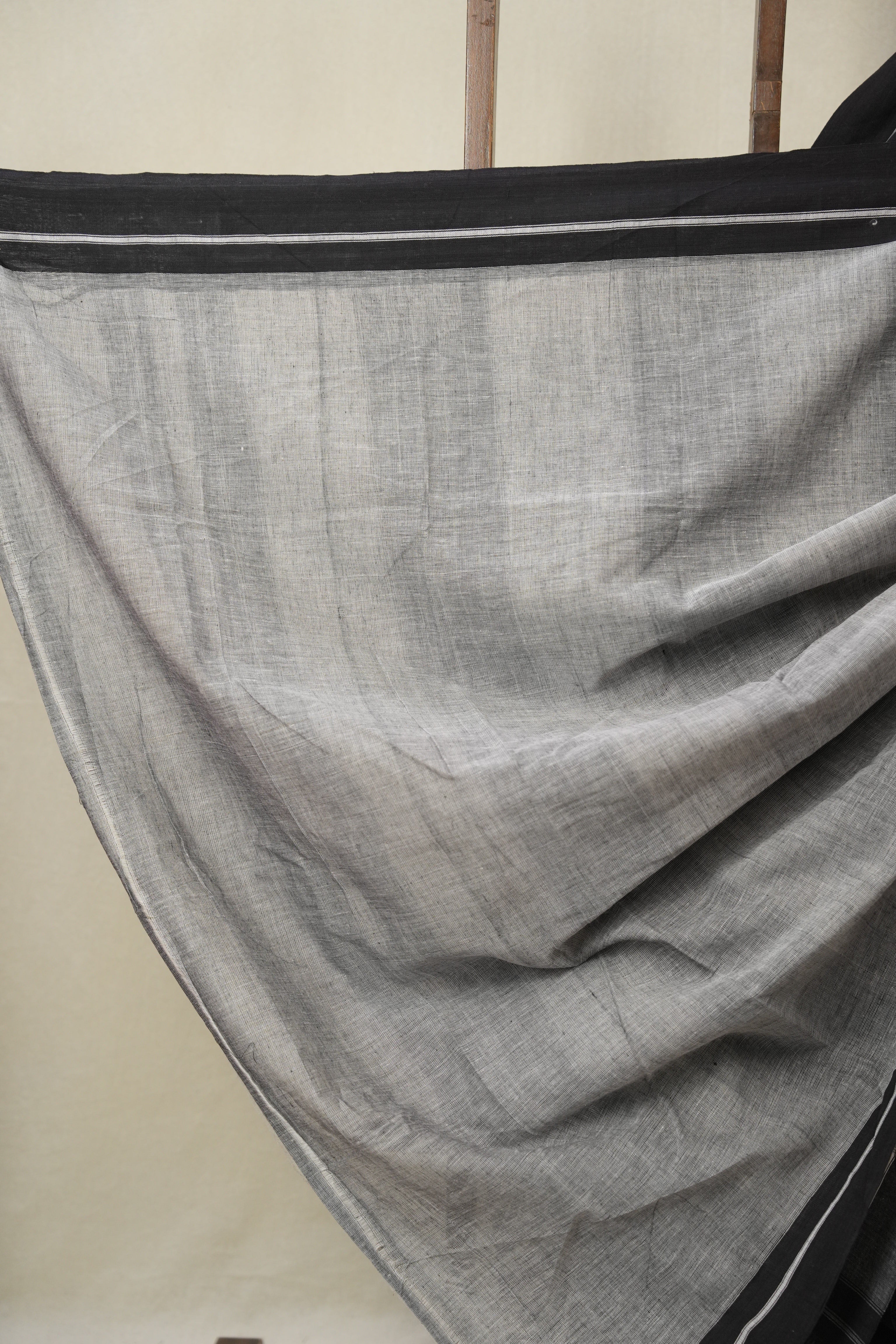 Grey Plain Cotton Patteda Anchu Saree - SRGPAS337