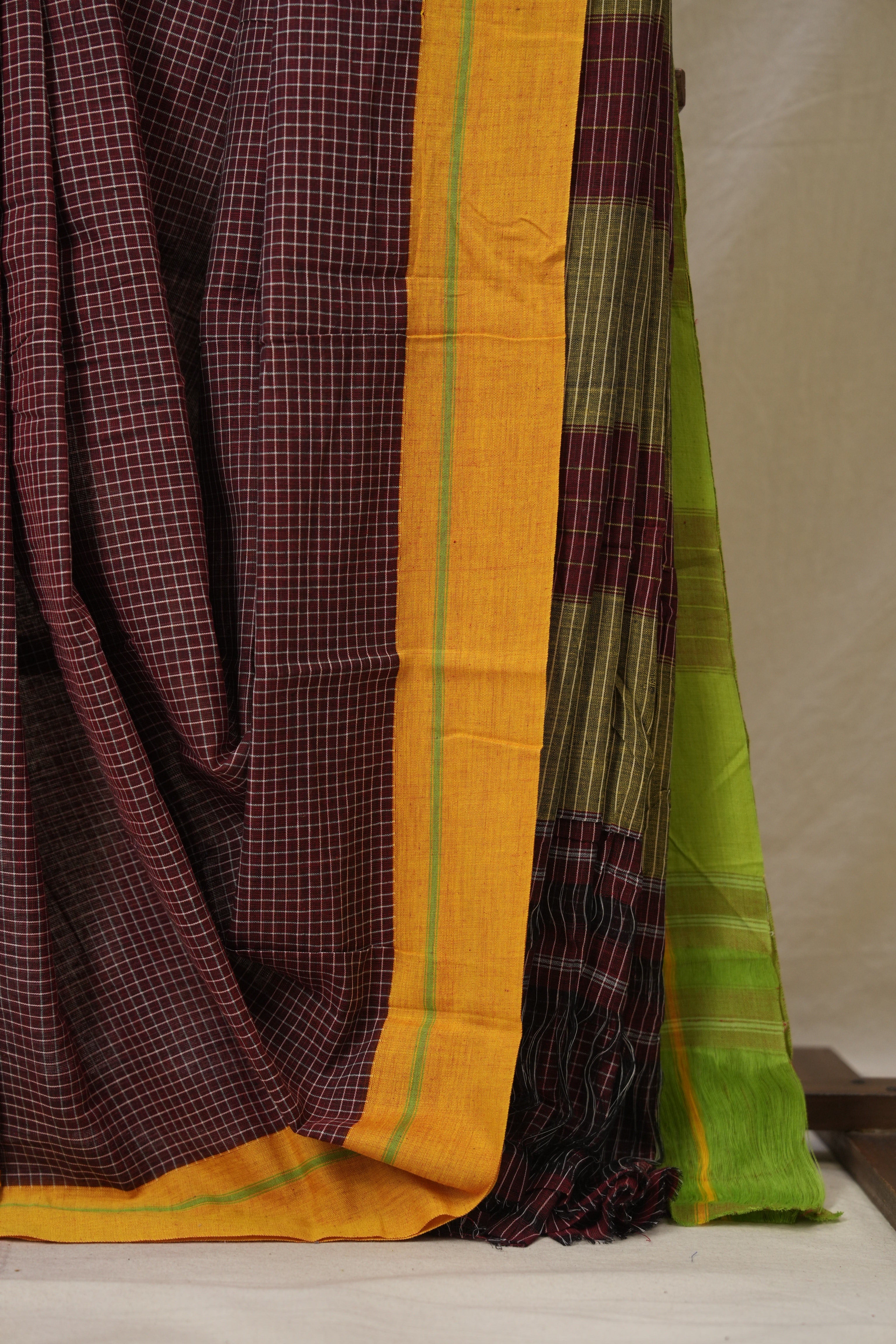 Maroon Big Checks Cotton Patteda Anchu Saree - SRMPAS339