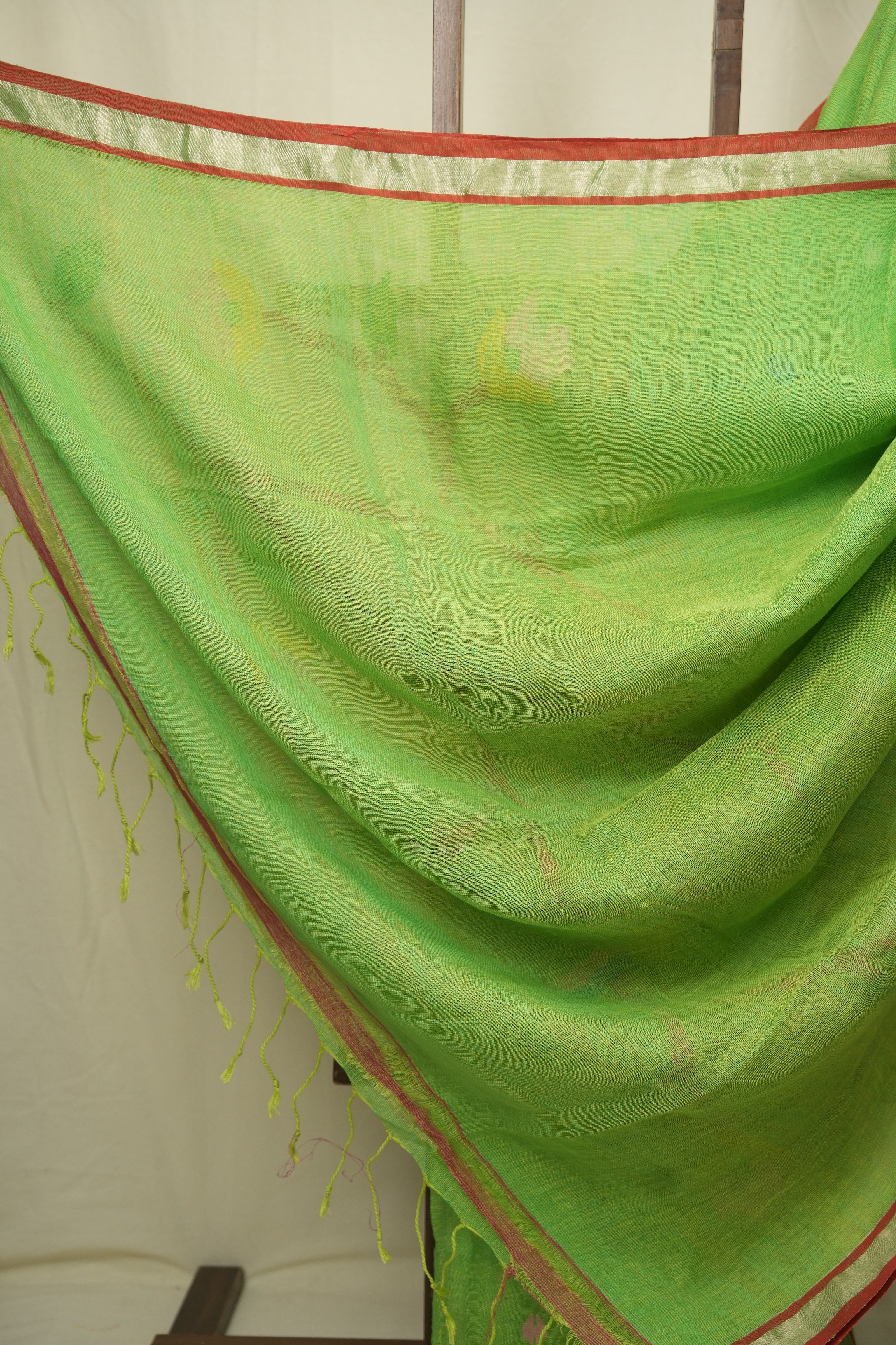 Green Linen Jamdani Saree - SRGLJS530