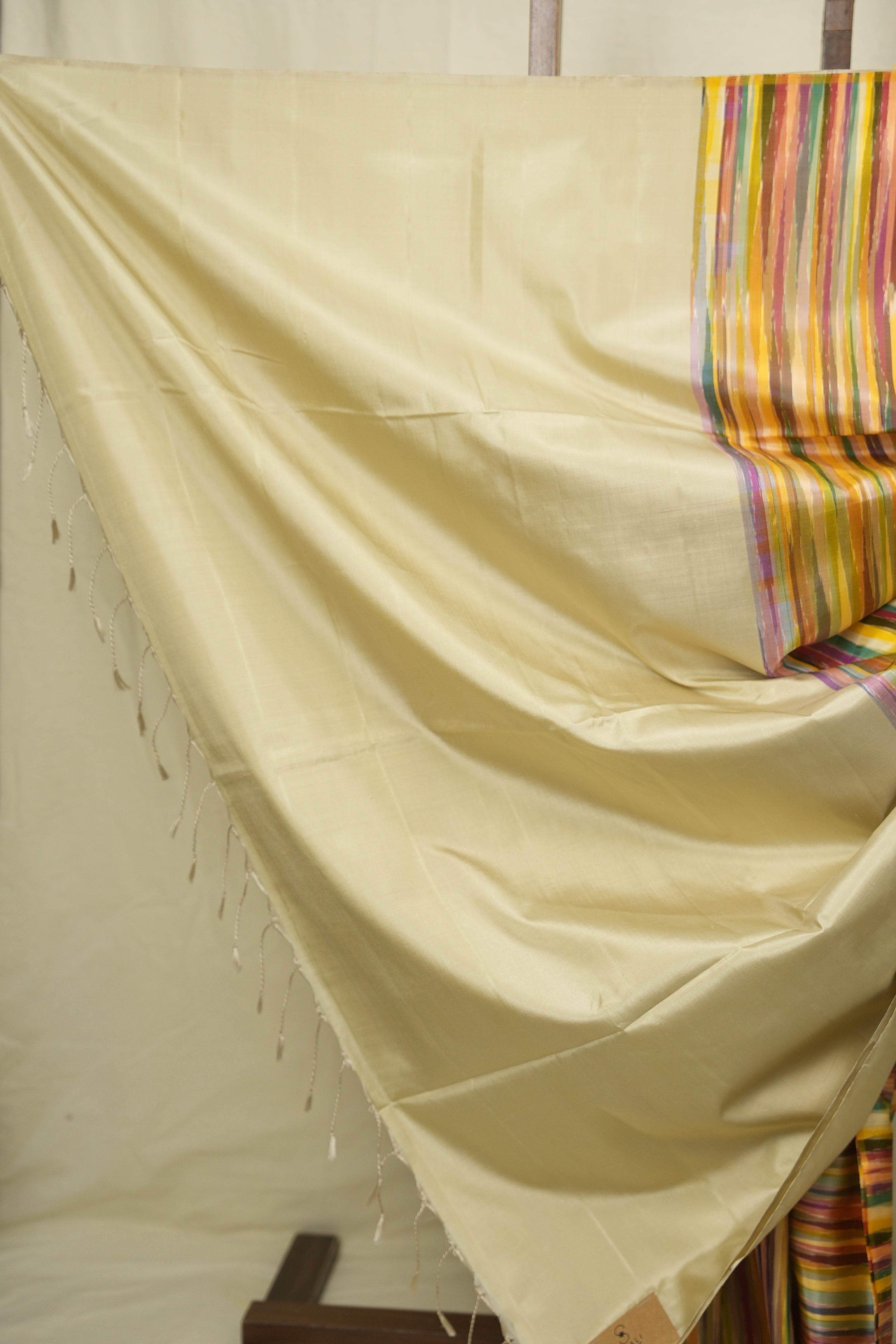 Multicolour Soft Silk Saree - SRMSSS450