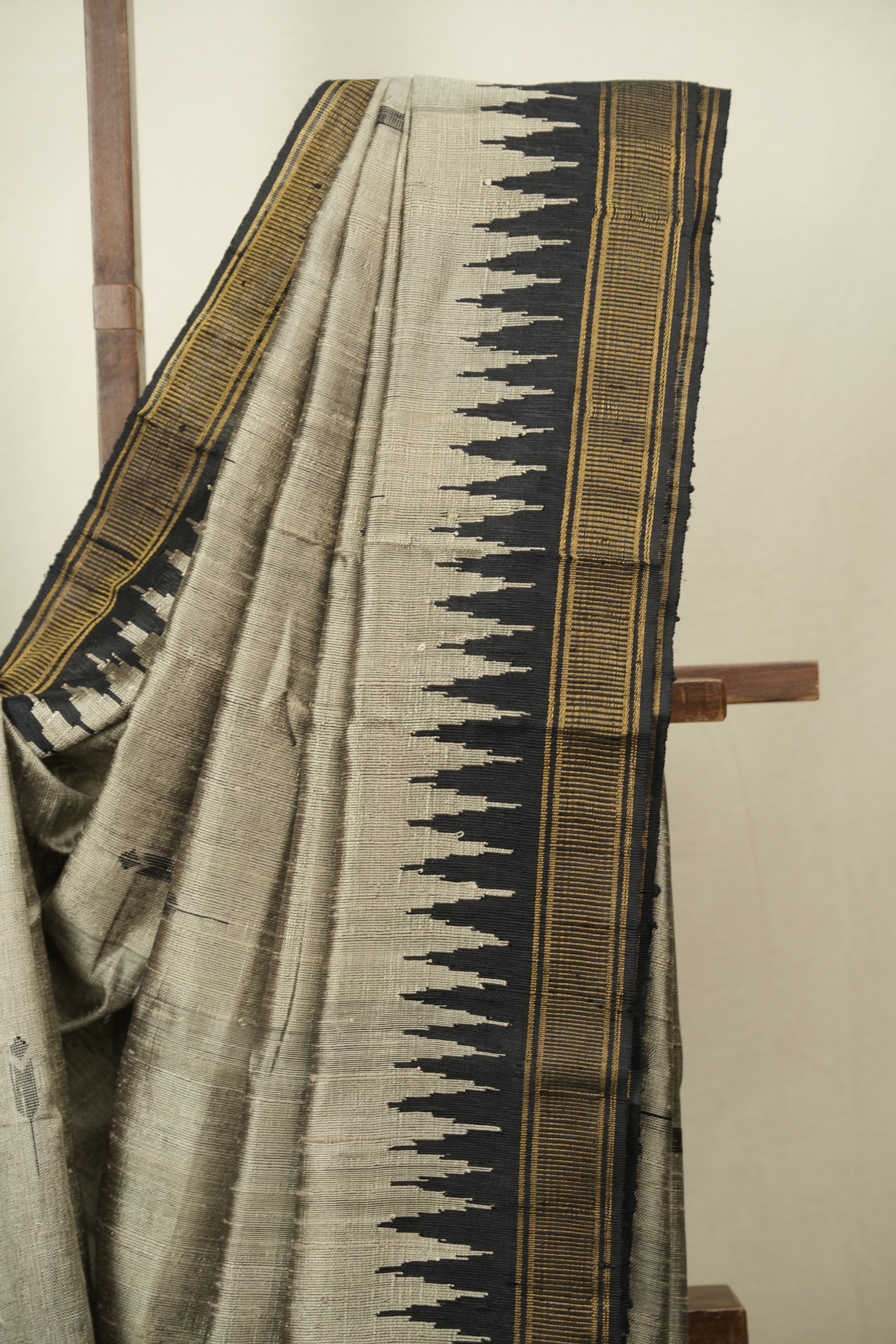 Grey Raw Silk Saree - SRGRSS1110