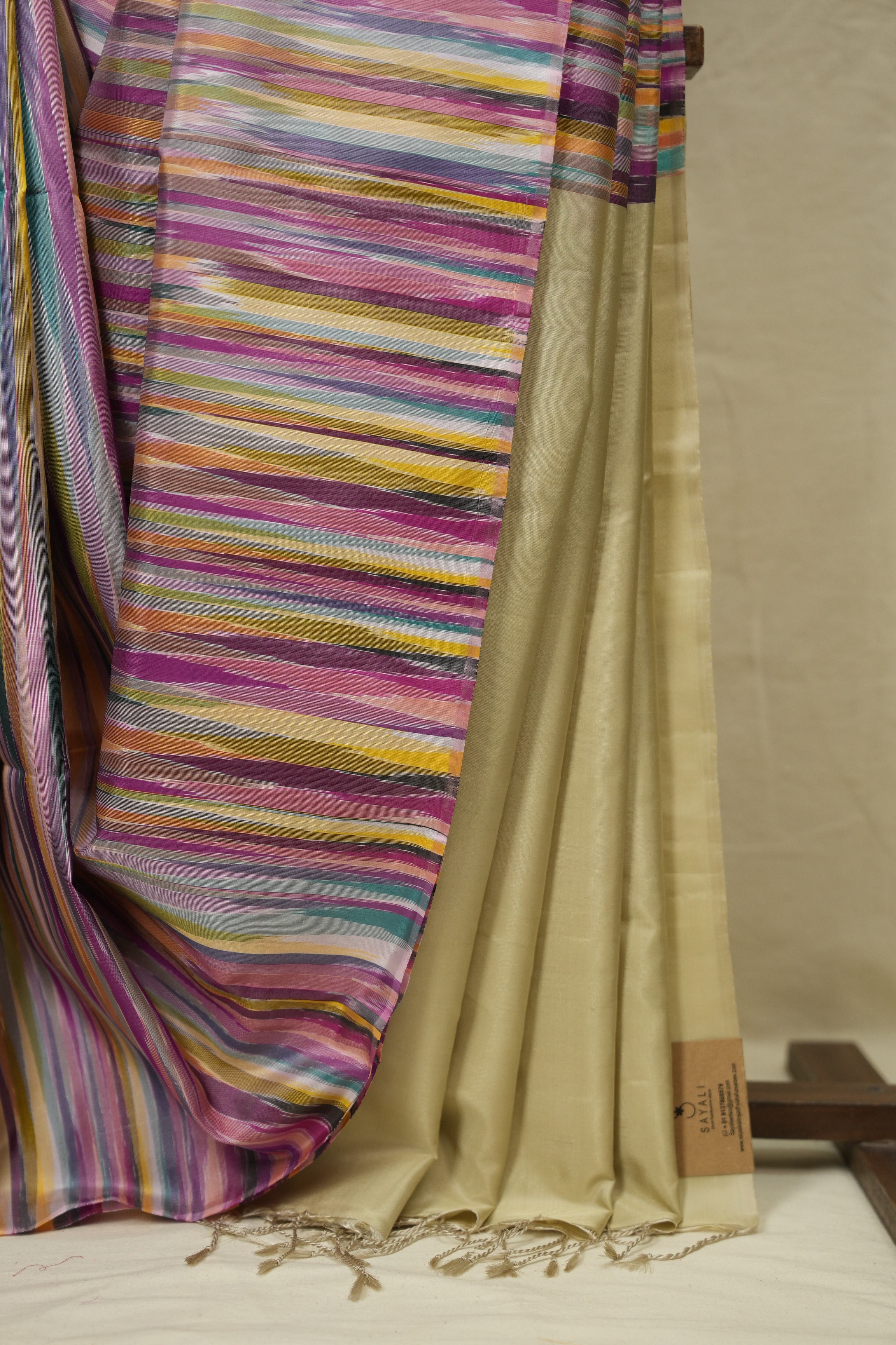 Muiticolour Soft Silk Saree - SRMSSS433