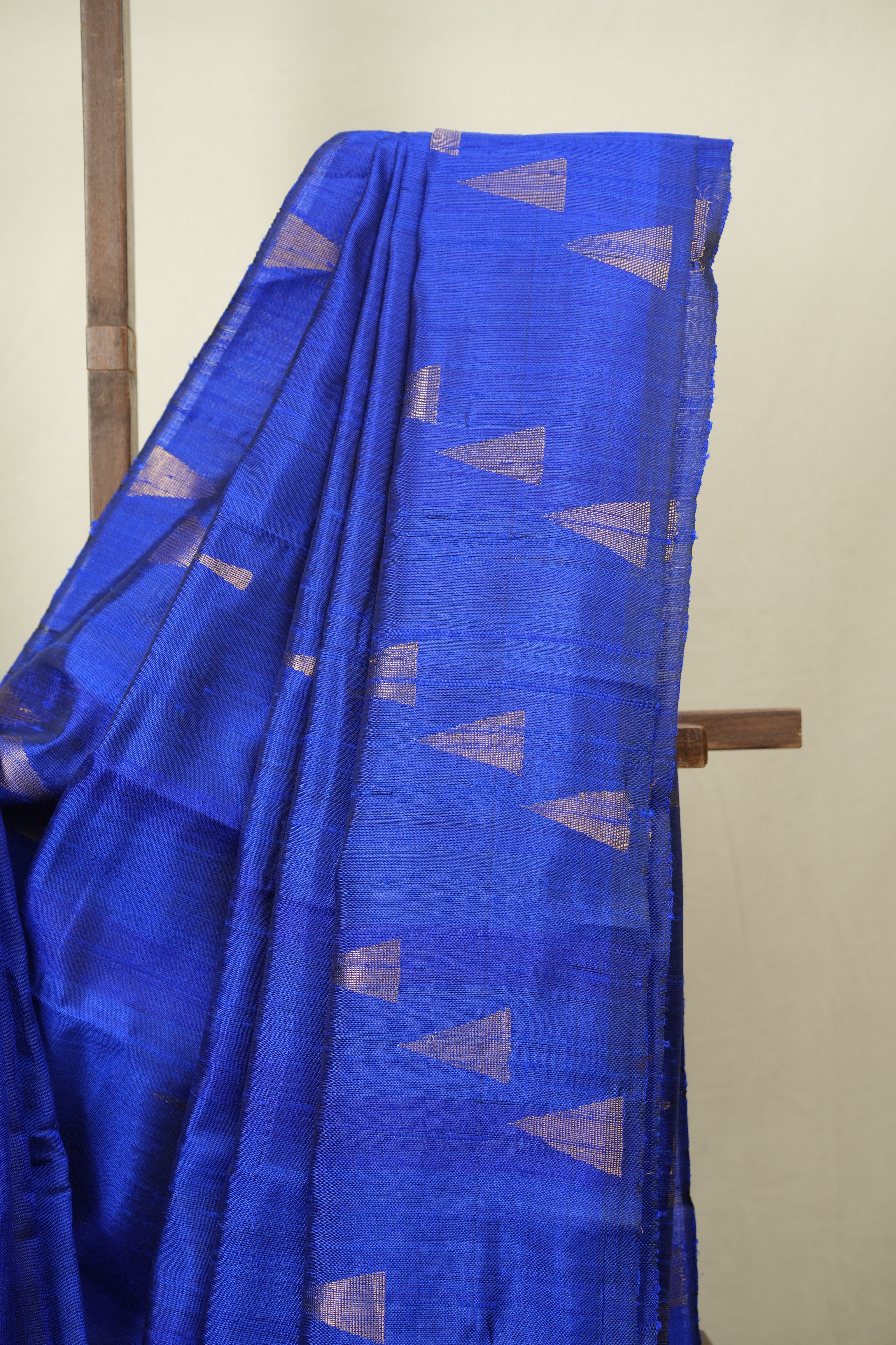 Royal Blue Raw Silk Saree - SRRBRSS1102
