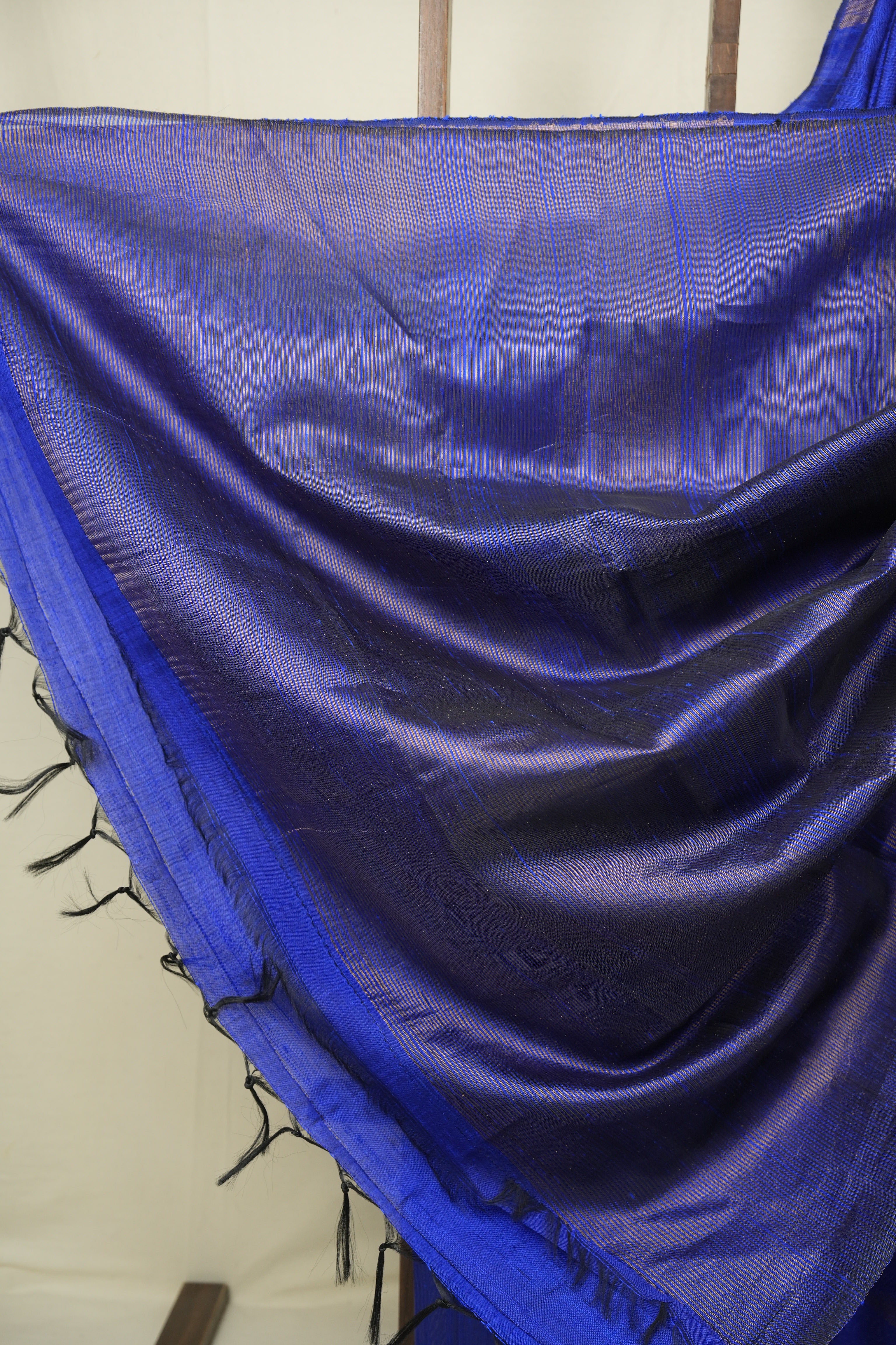 Royal Blue Raw Silk Saree - SRRBRSS1102
