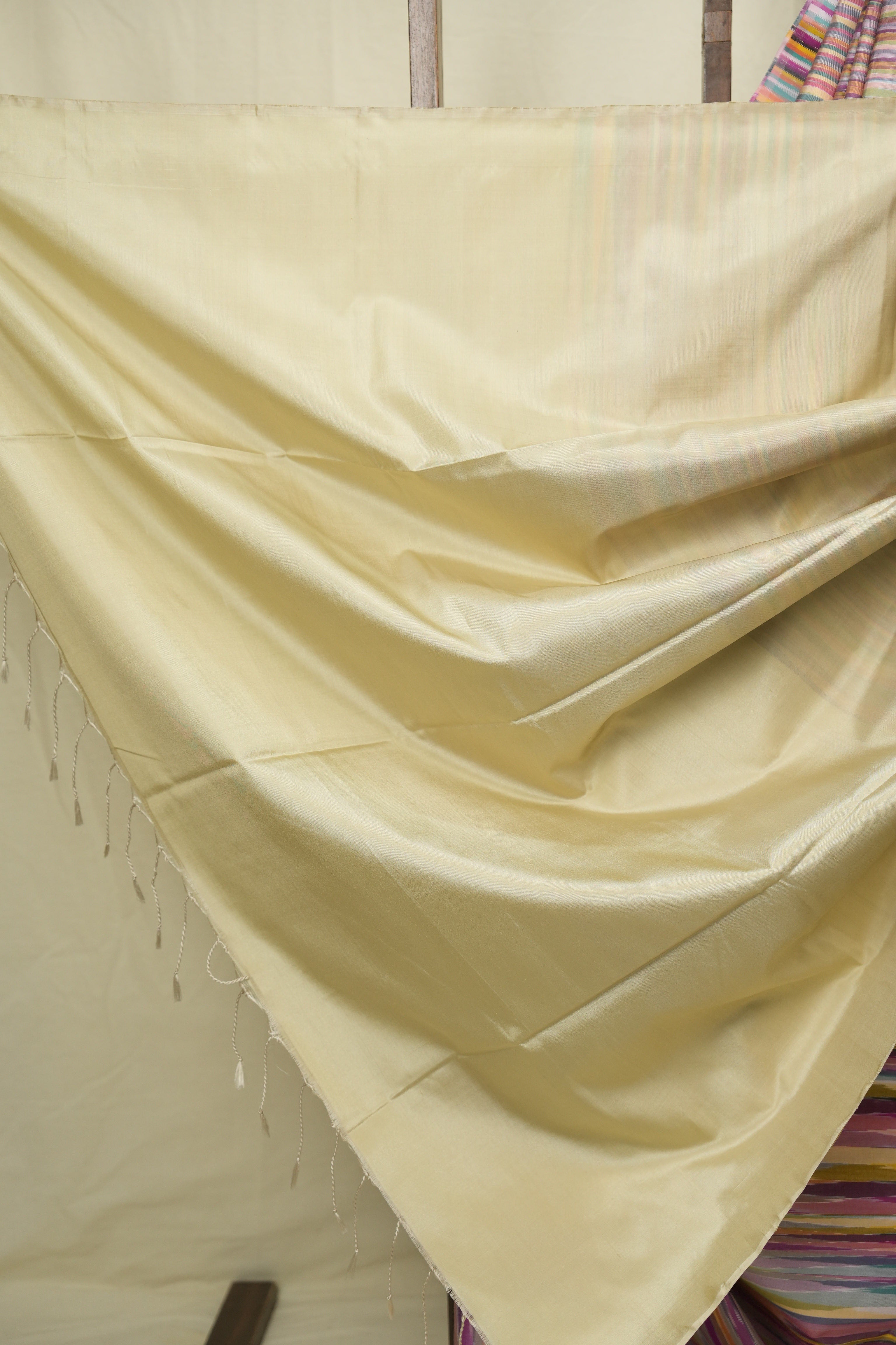 Muiticolour Soft Silk Saree - SRMSSS433