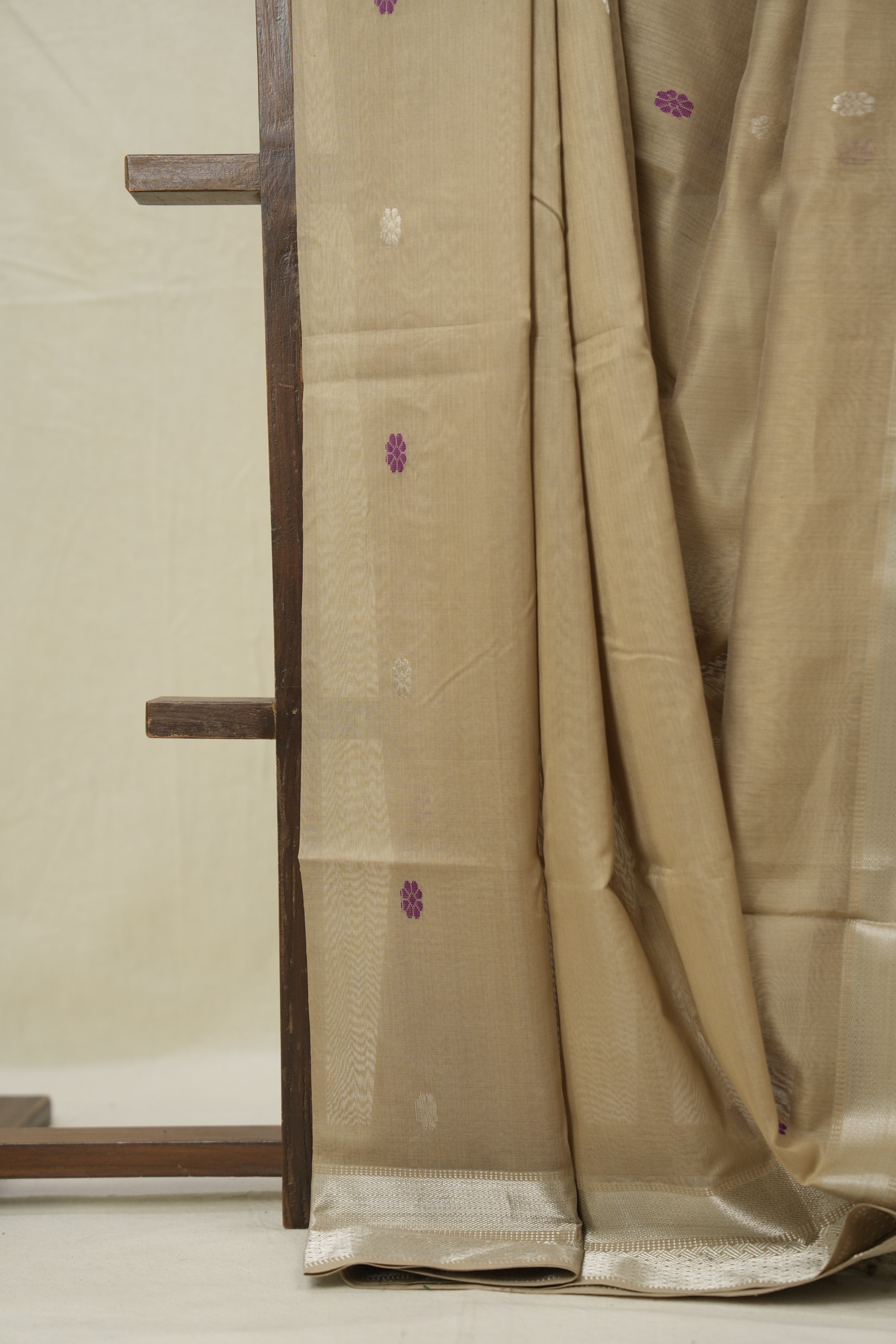 Sand Beige Maheshwari Saree - SRSBMS1048
