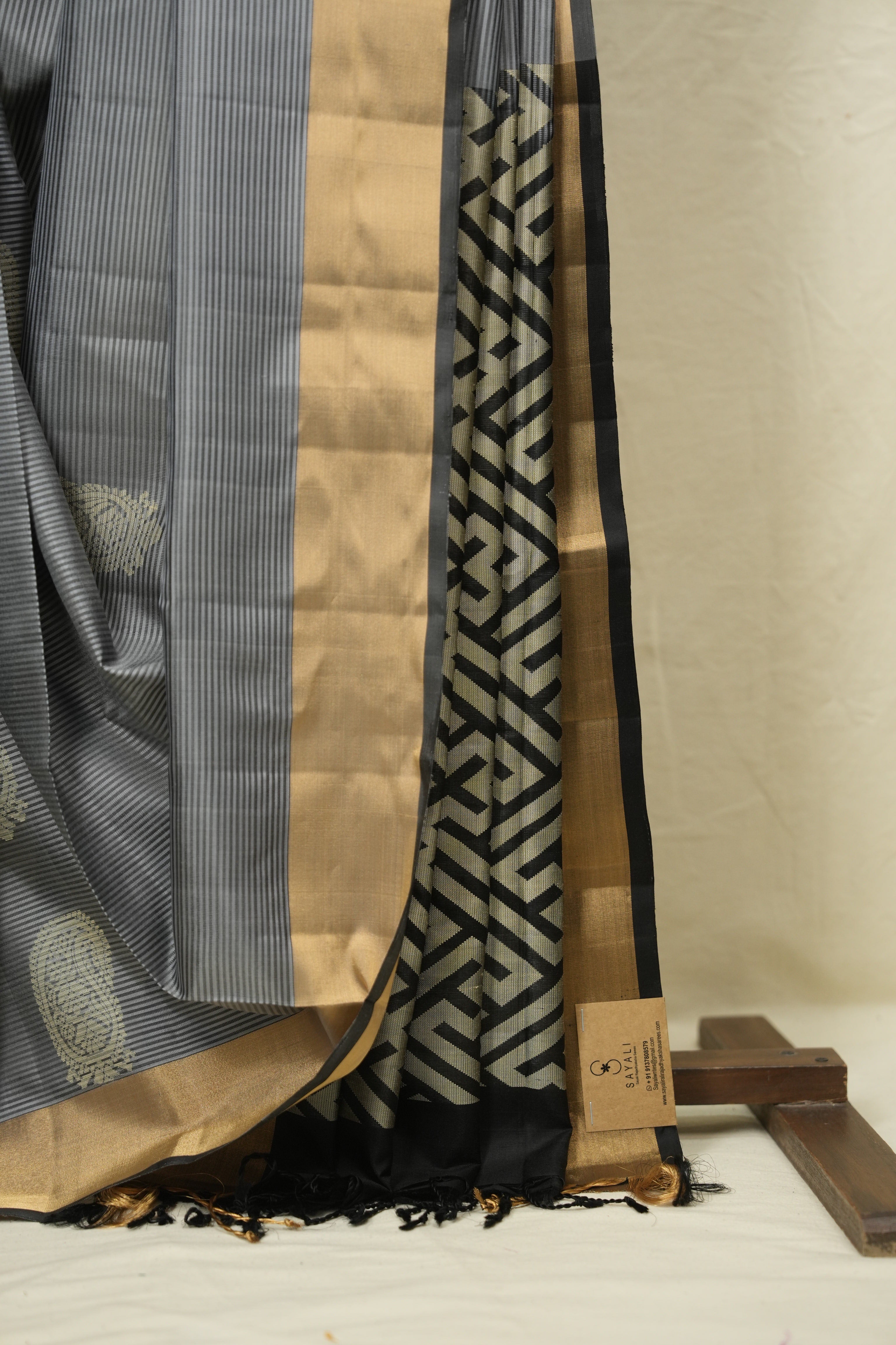 Grey Soft Silk Saree - SRGSSS451