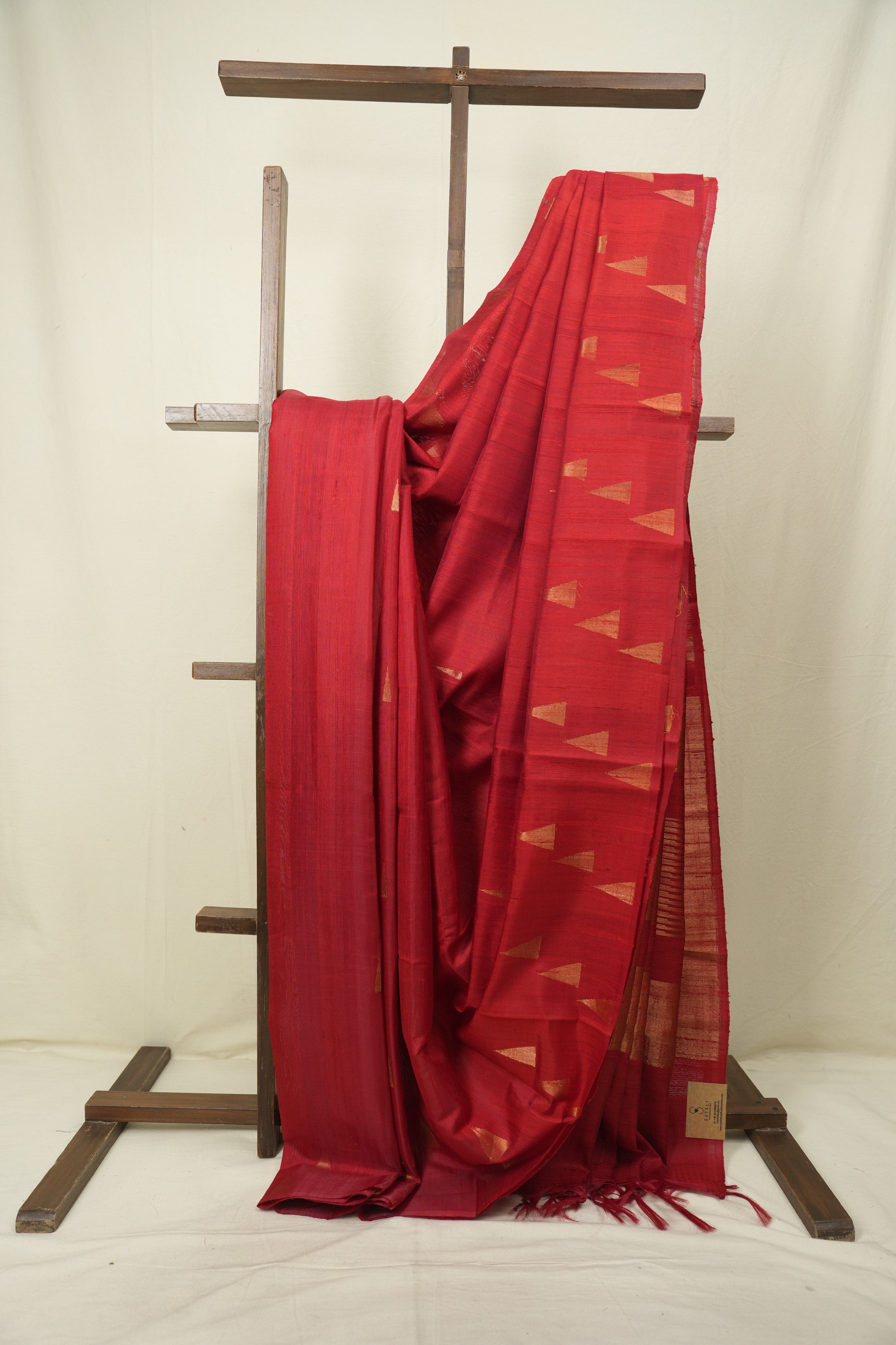 Red Raw Silk Saree - SRRRSS1109