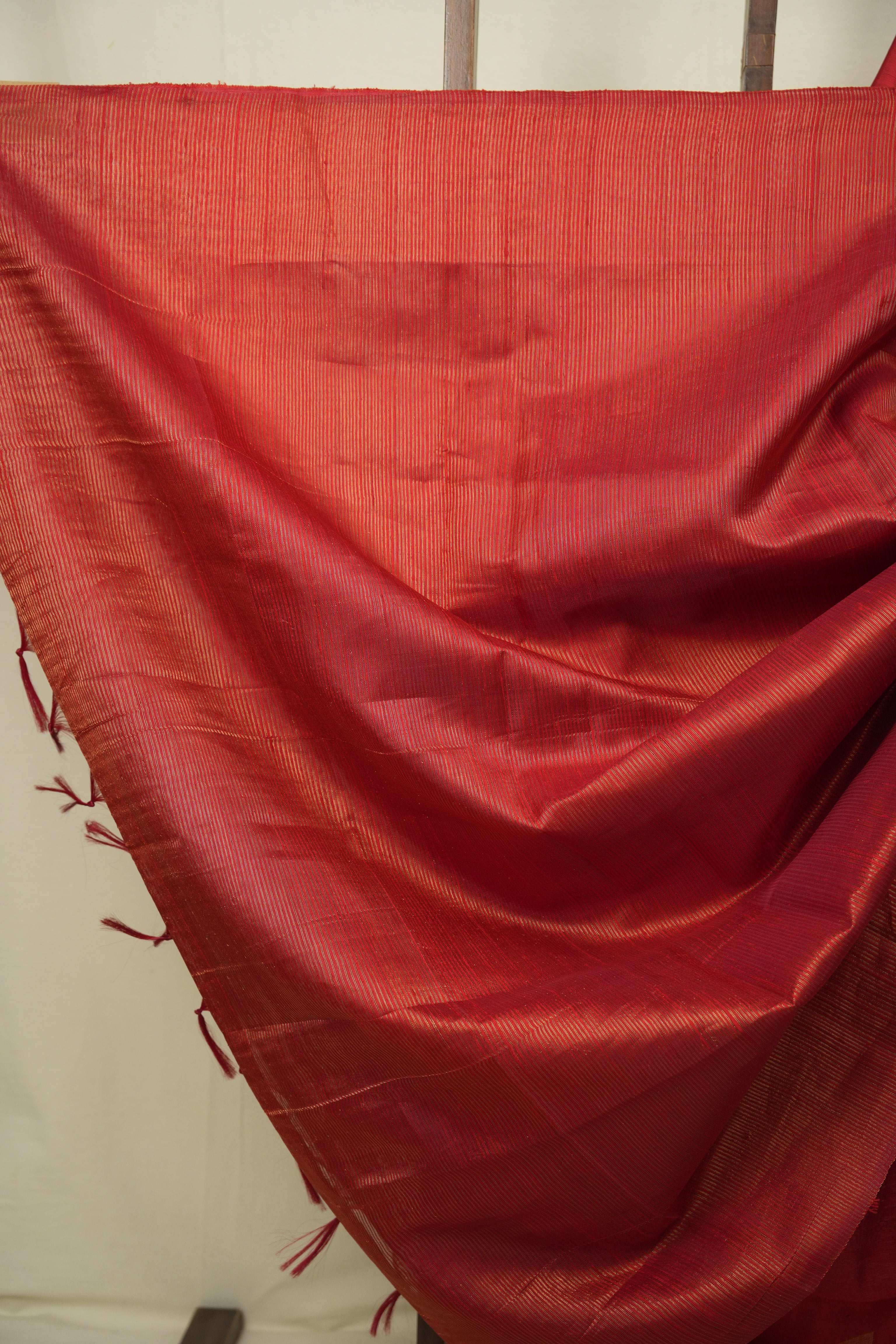 Red Raw Silk Saree - SRRRSS1109