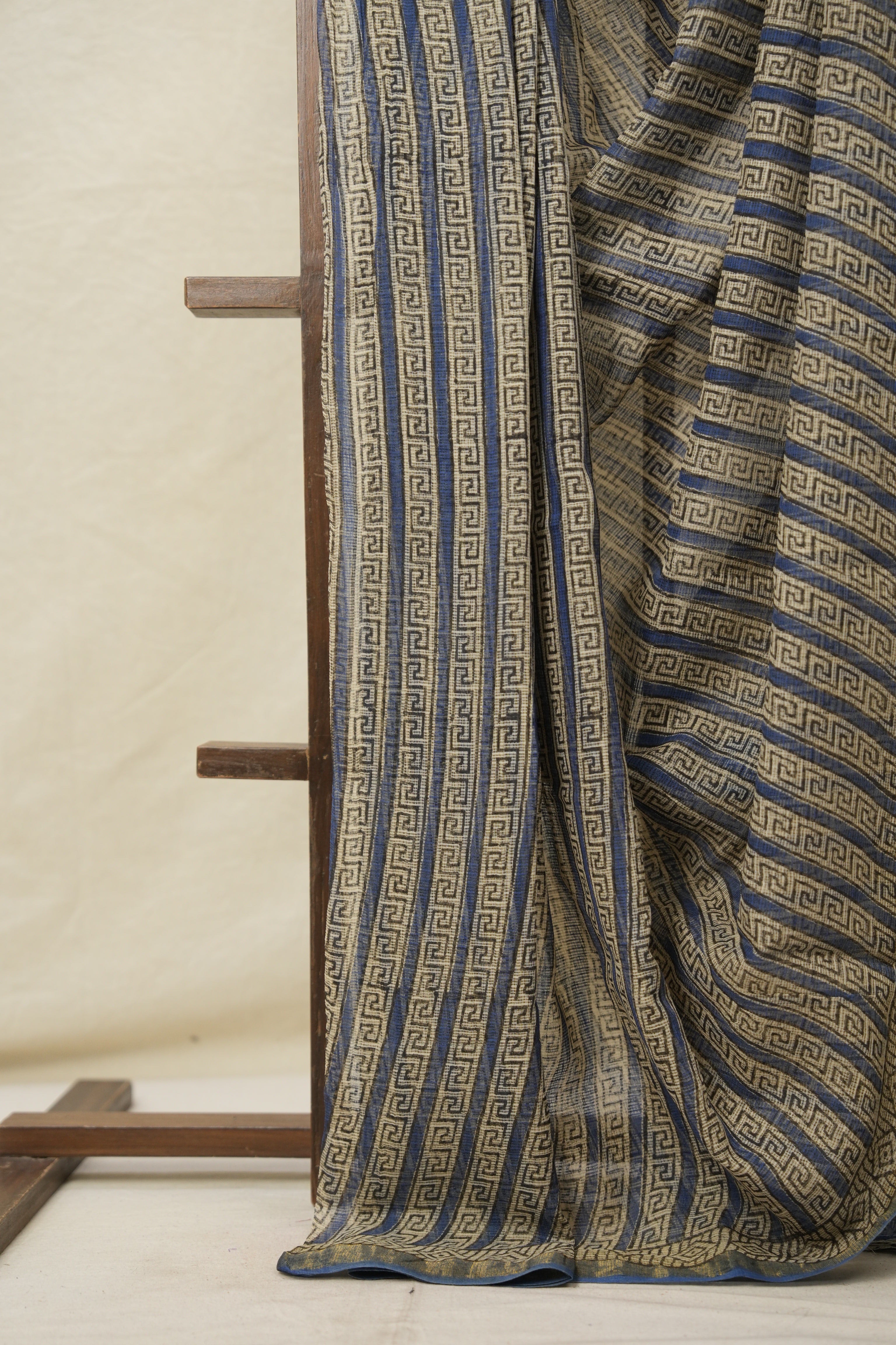 White - Blue HBP Kota Doria Saree - SRWBKDS173