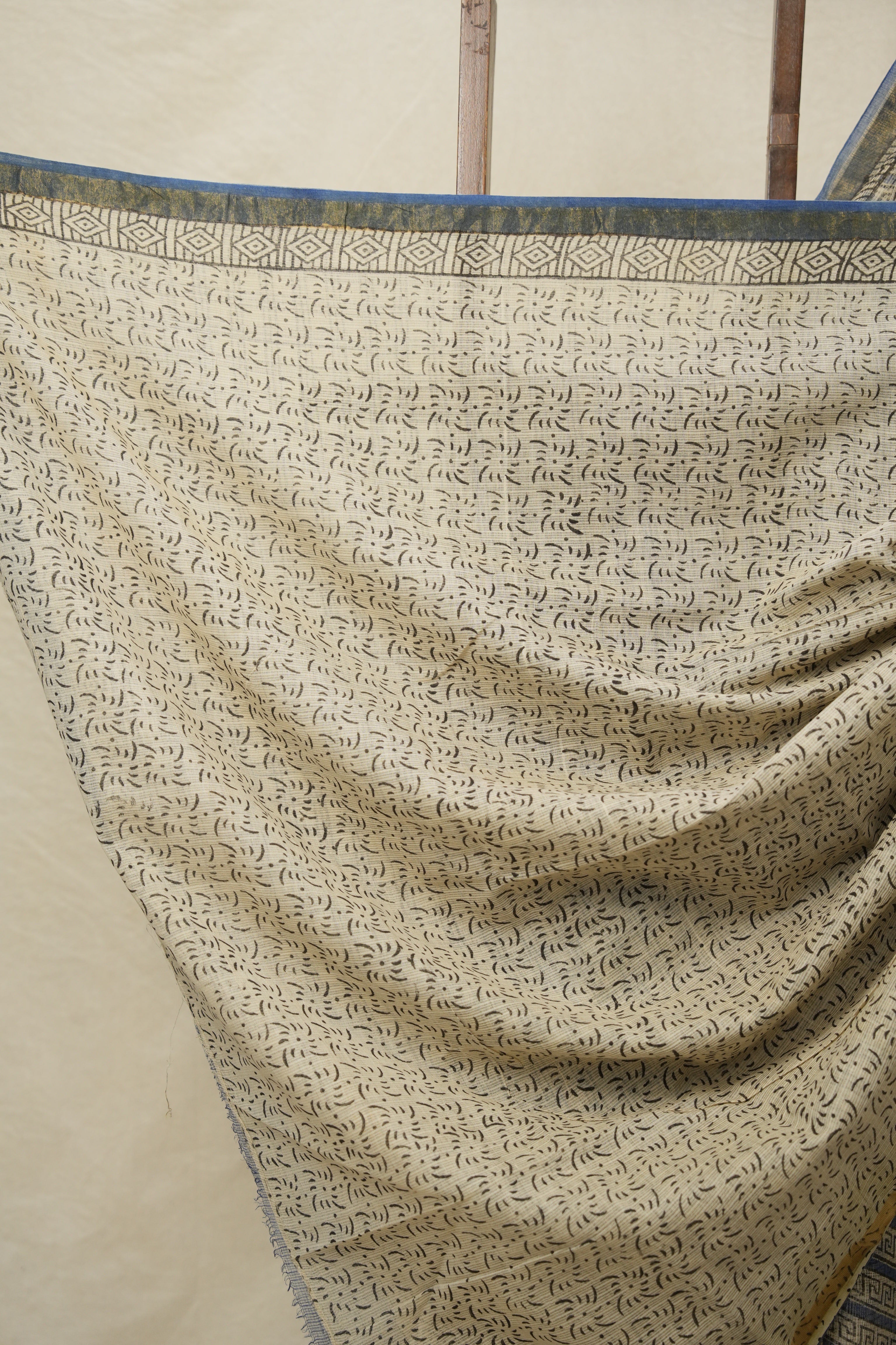 White - Blue HBP Kota Doria Saree - SRWBKDS173