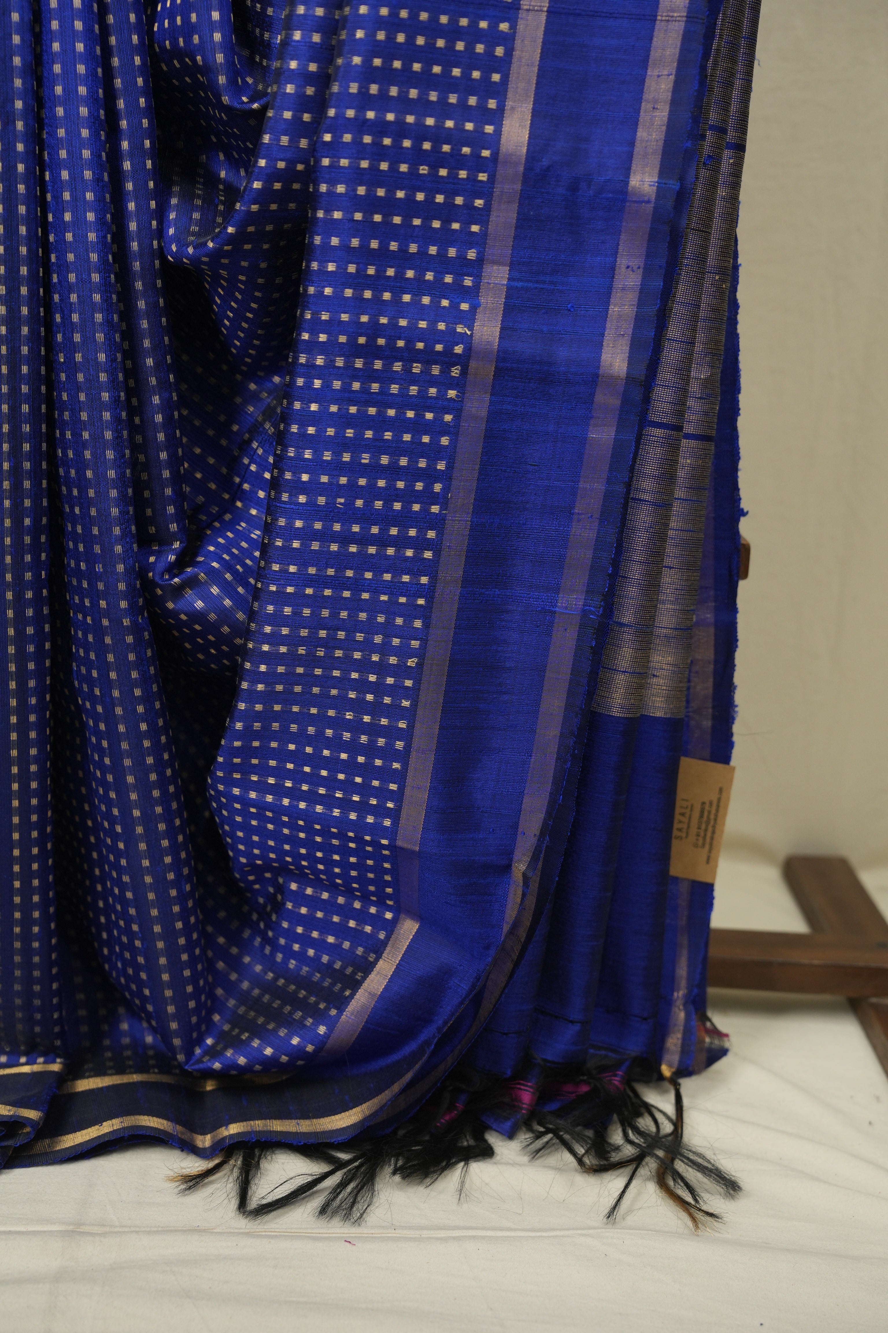 Blue Raw Silk Saree - SRBRSS1122
