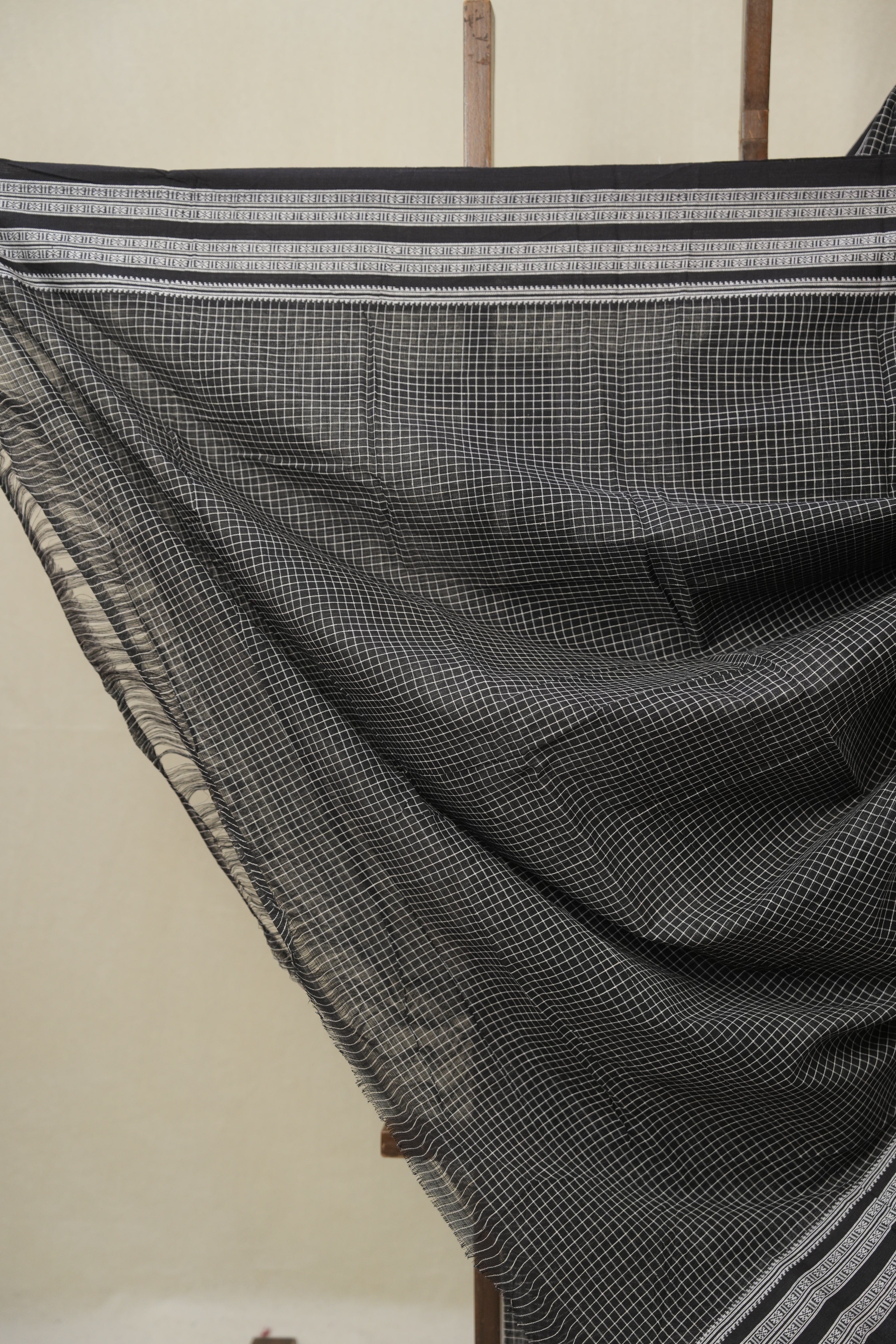 Black Big Checks Cotton Patteda Anchu Saree - SRBPAS344