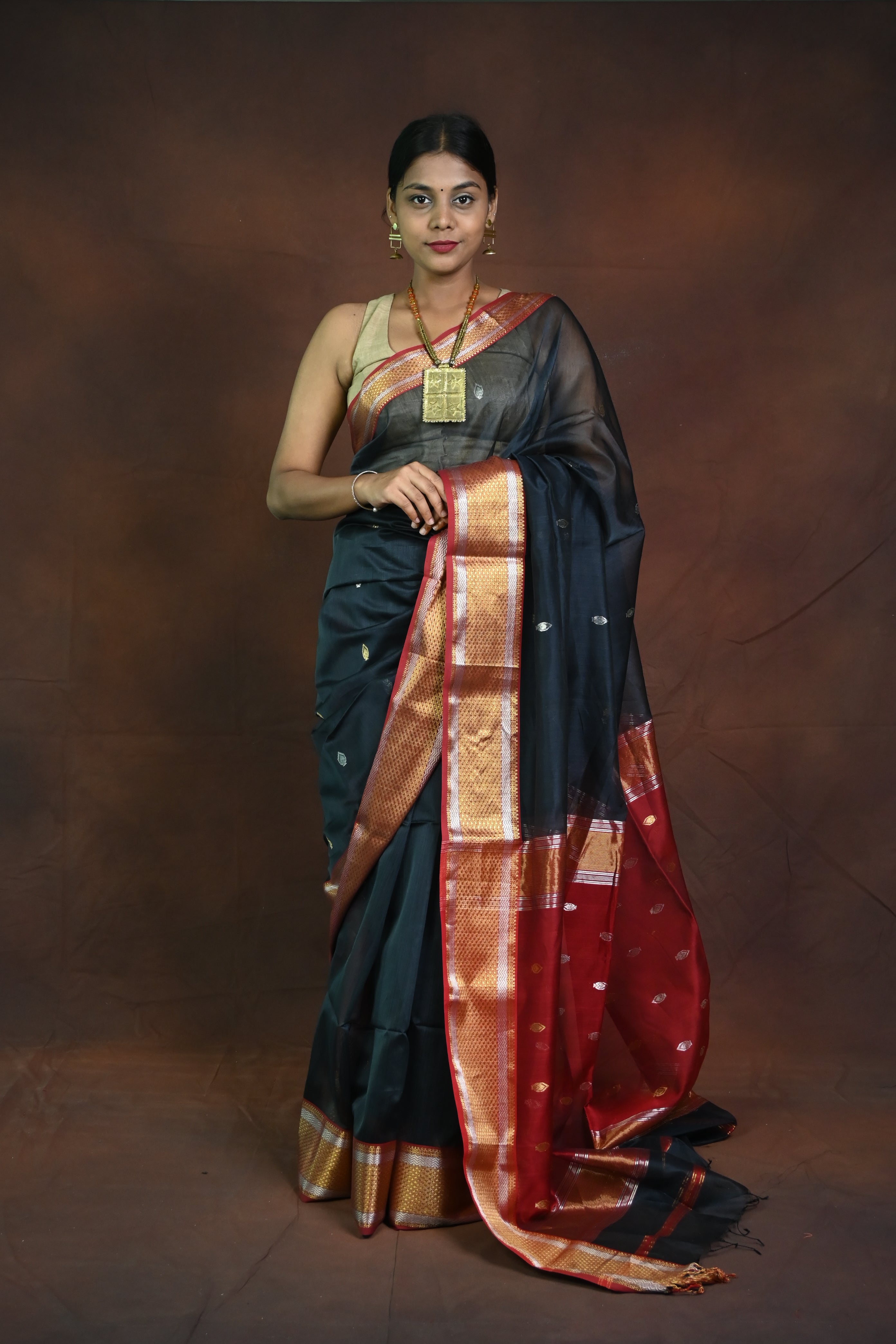 Maheshwari cotton silk | Simple saree designs, Simple sarees, Saree designs  party wear