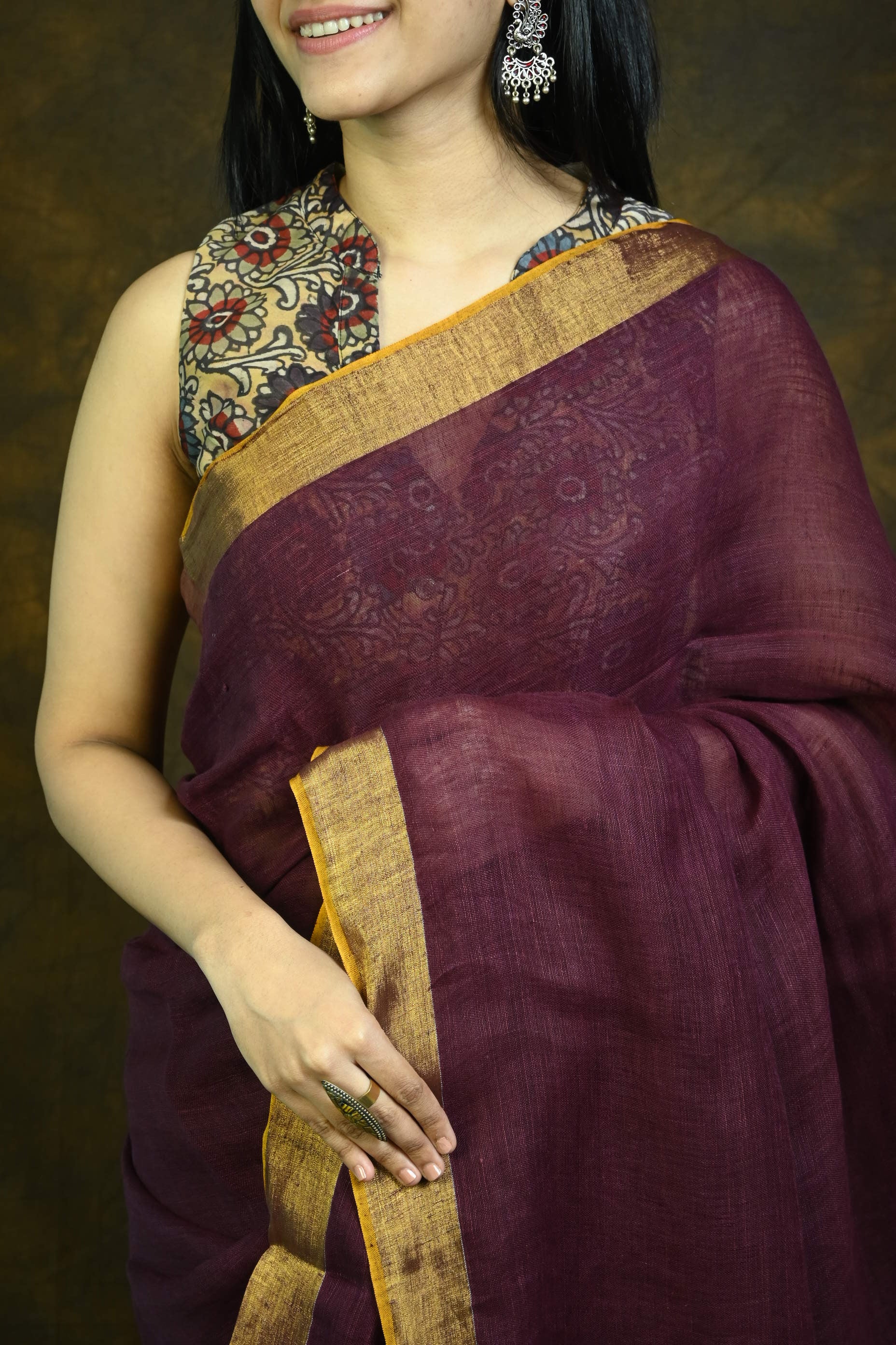 Gray Linen Saree,linen by Linen 100 Count Gray Pure Organic Handwoven Saree  With Contrast Silver Zari Border With Maroon,saree With Blouse - Etsy