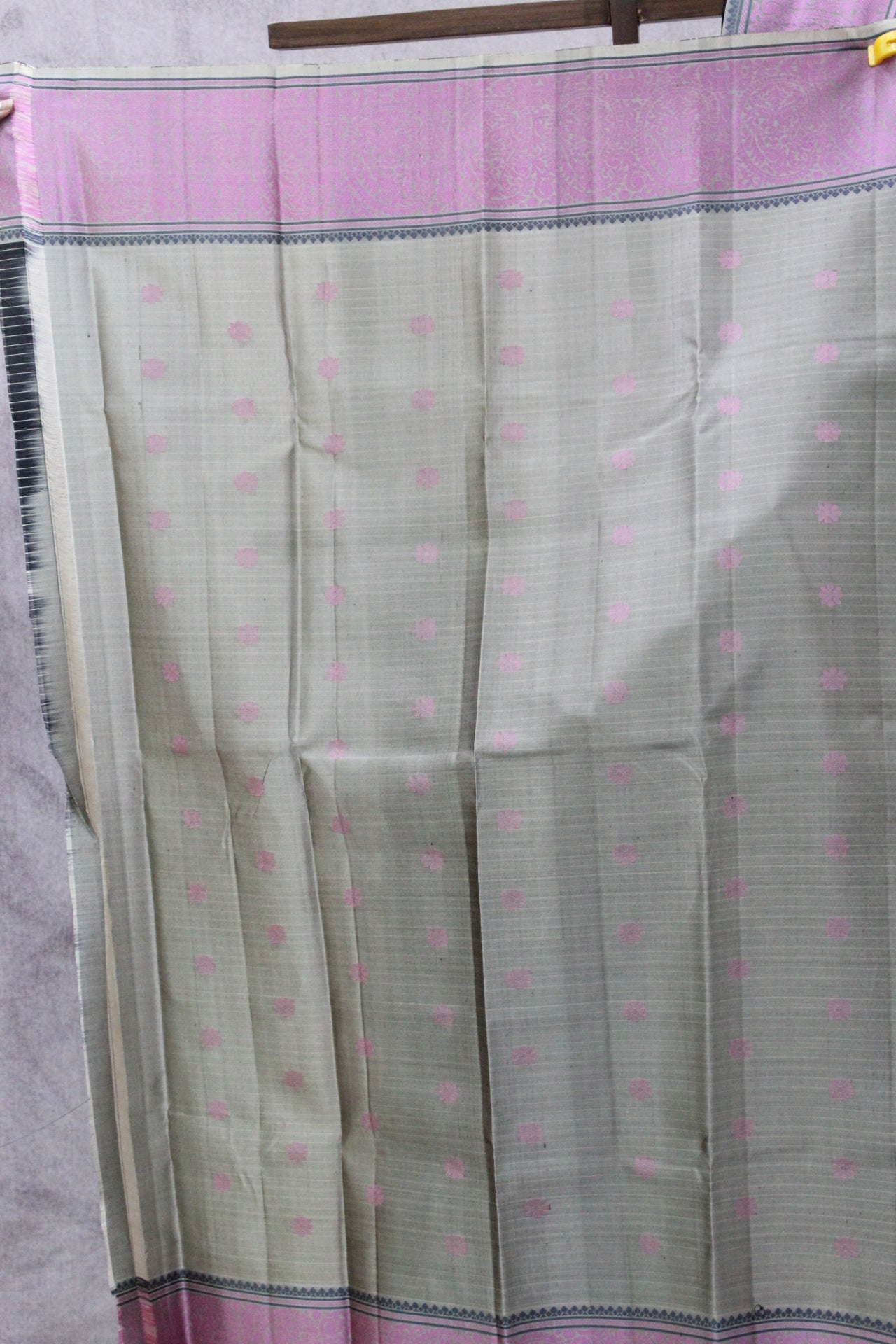 Black Kanjeevaram Silk Saree-SRBKSS628