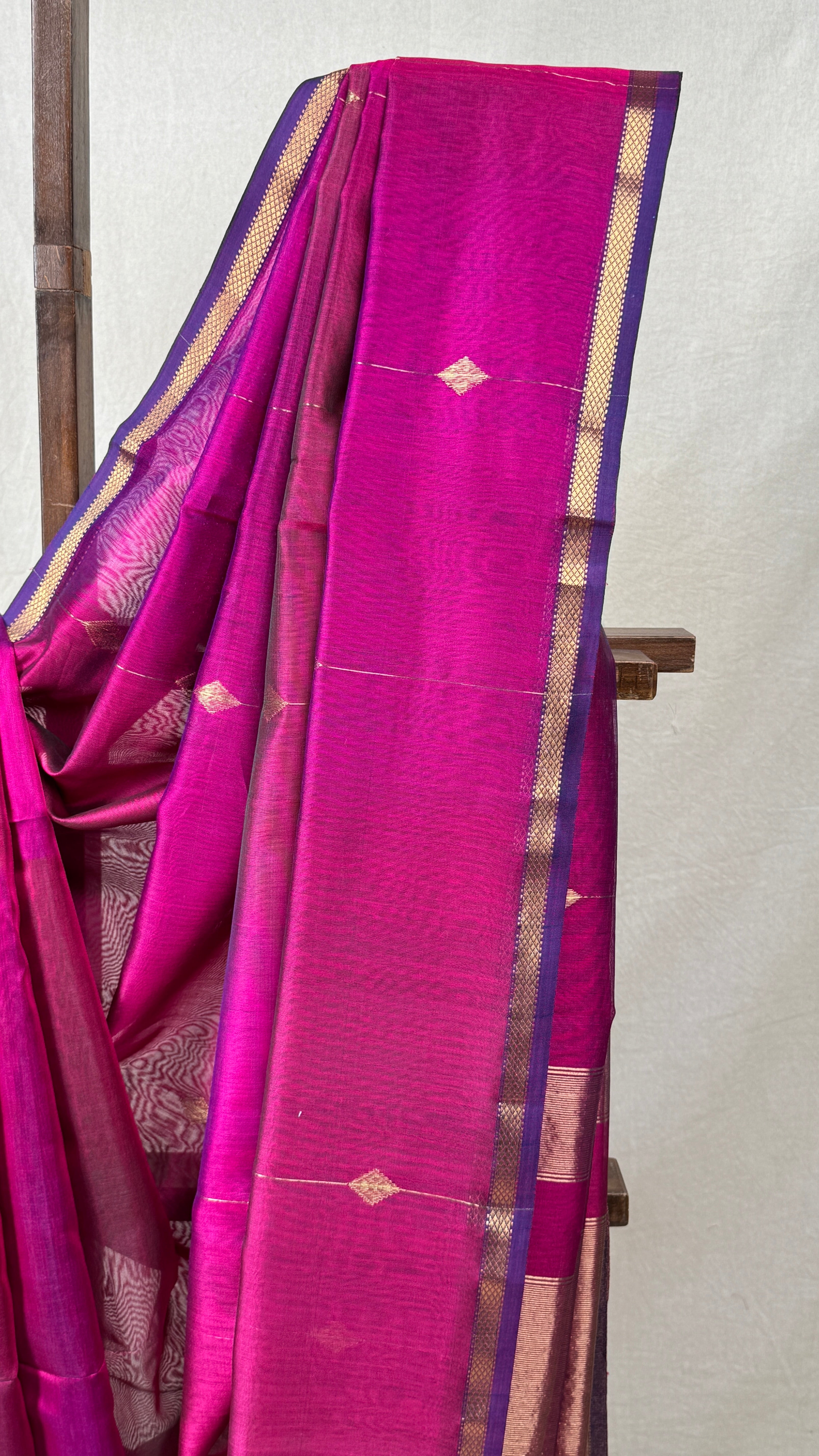 Two Tone Pink Maheshwari Saree - SRTTPMS695