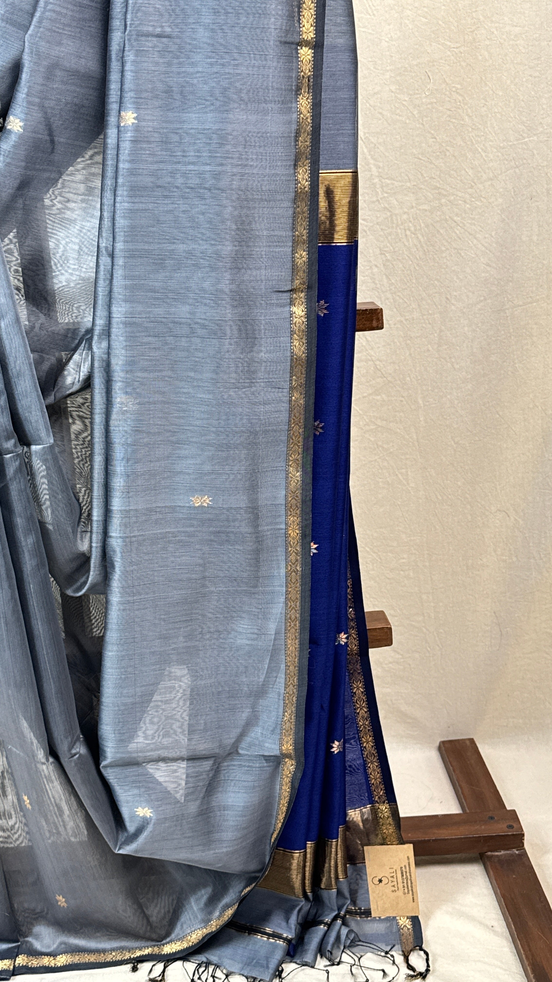 Ash Grey Maheshwari Saree - SRAGMS706