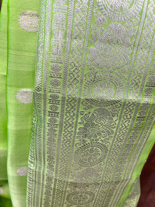 Parrot Green Venkatagiri Silk Saree-SRPGVSS15(RD27)