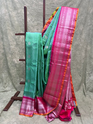 Green Gadwal Silk Saree - SRGGSS79