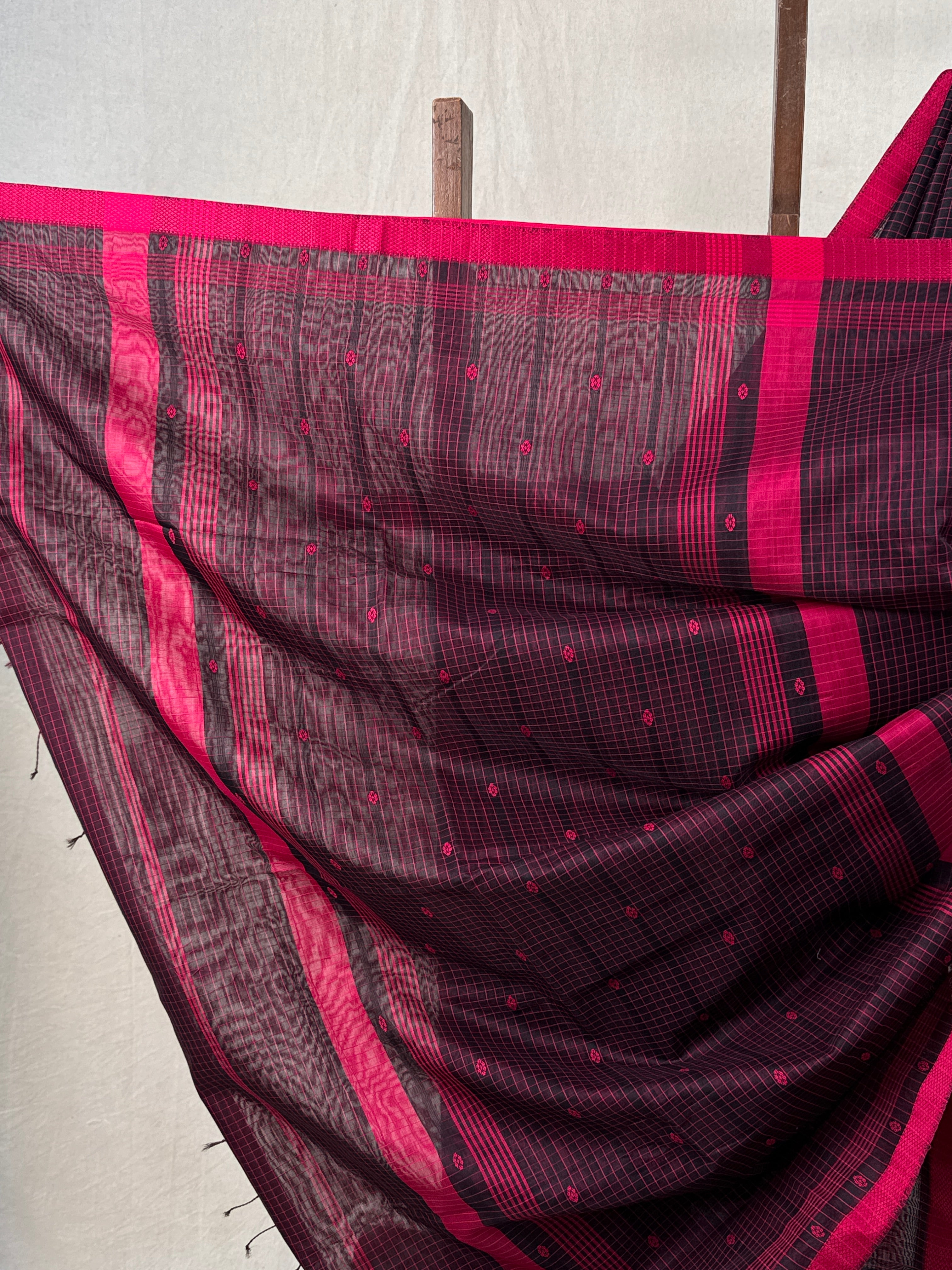 Black Pink Maheshwari Saree - SRBPMS770