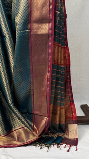 Dual Tone Teal Maheshwari Tissue Saree - SRDTTMTS630