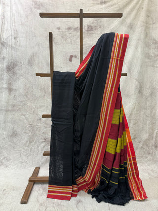 Black Plain Cotton Patteda Anchu Saree With Red Border-SRBCPAS40