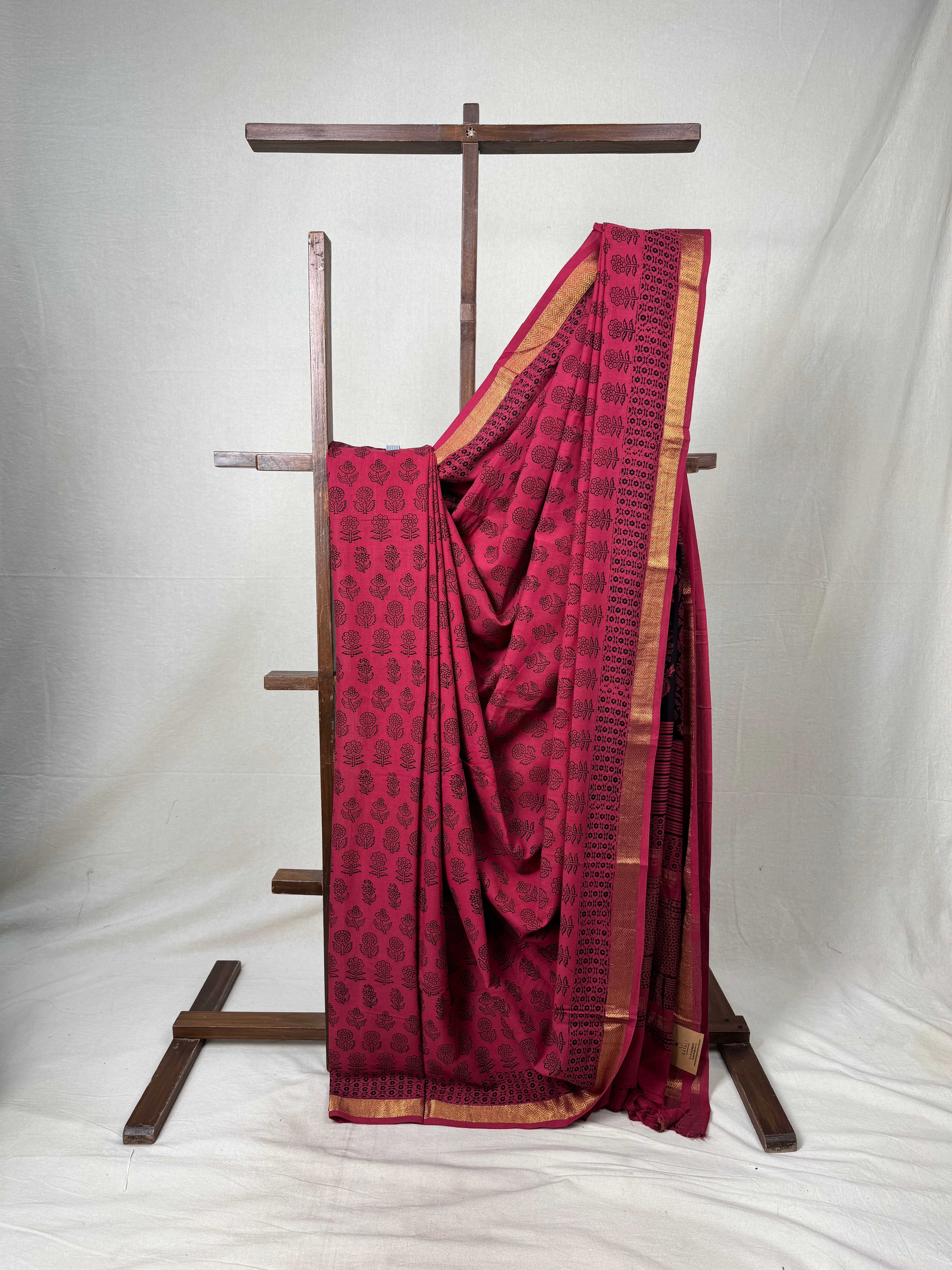 Maroon HBP Mangalgiri Cotton Saree - SRMHMCS001