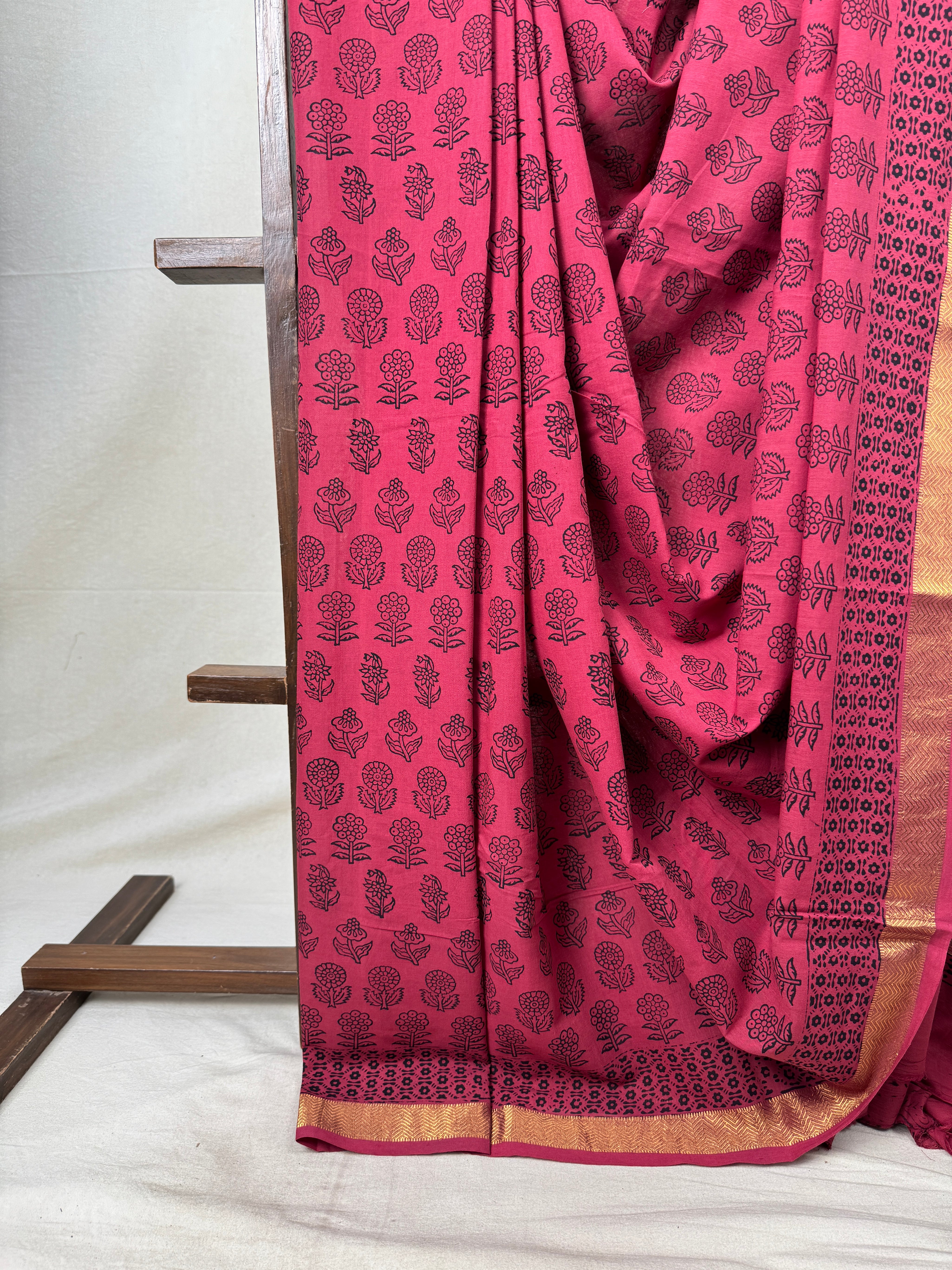 Maroon HBP Mangalgiri Cotton Saree - SRMHMCS001