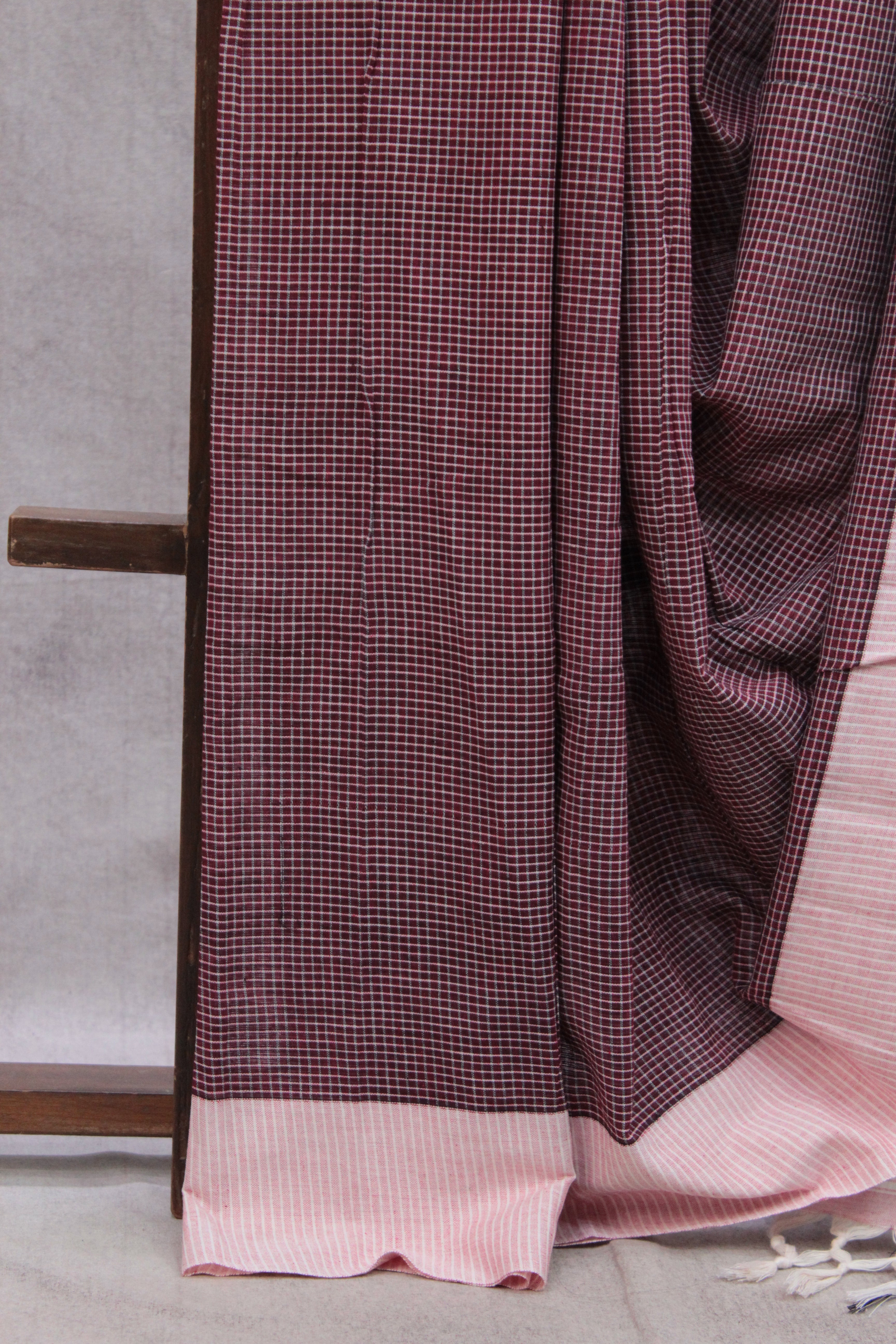 Maroon Small Checks Cotton Patteda Anchu Saree - SRMPAS135