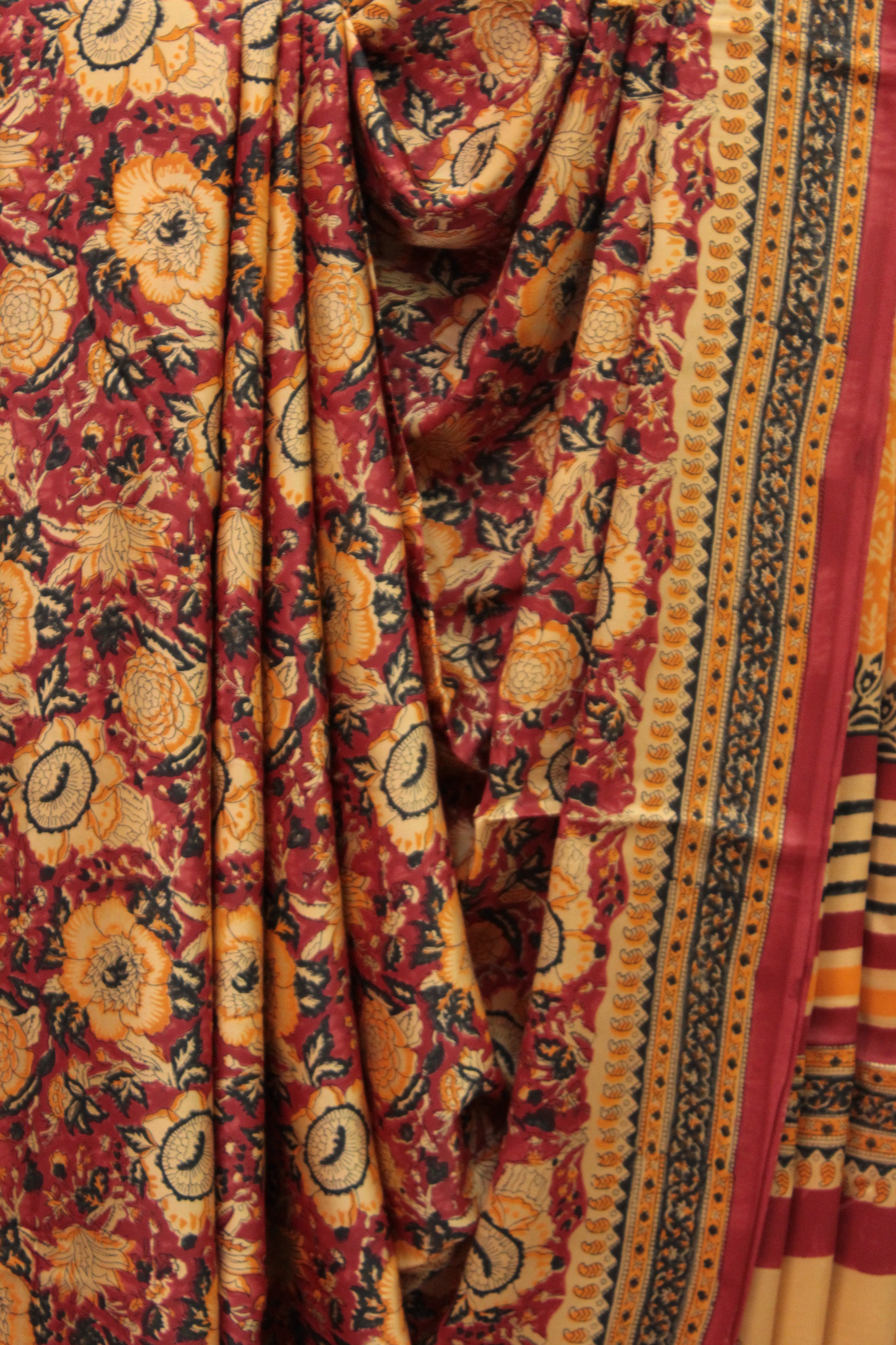 Red HBP Modal Silk Saree - SRRMSS118