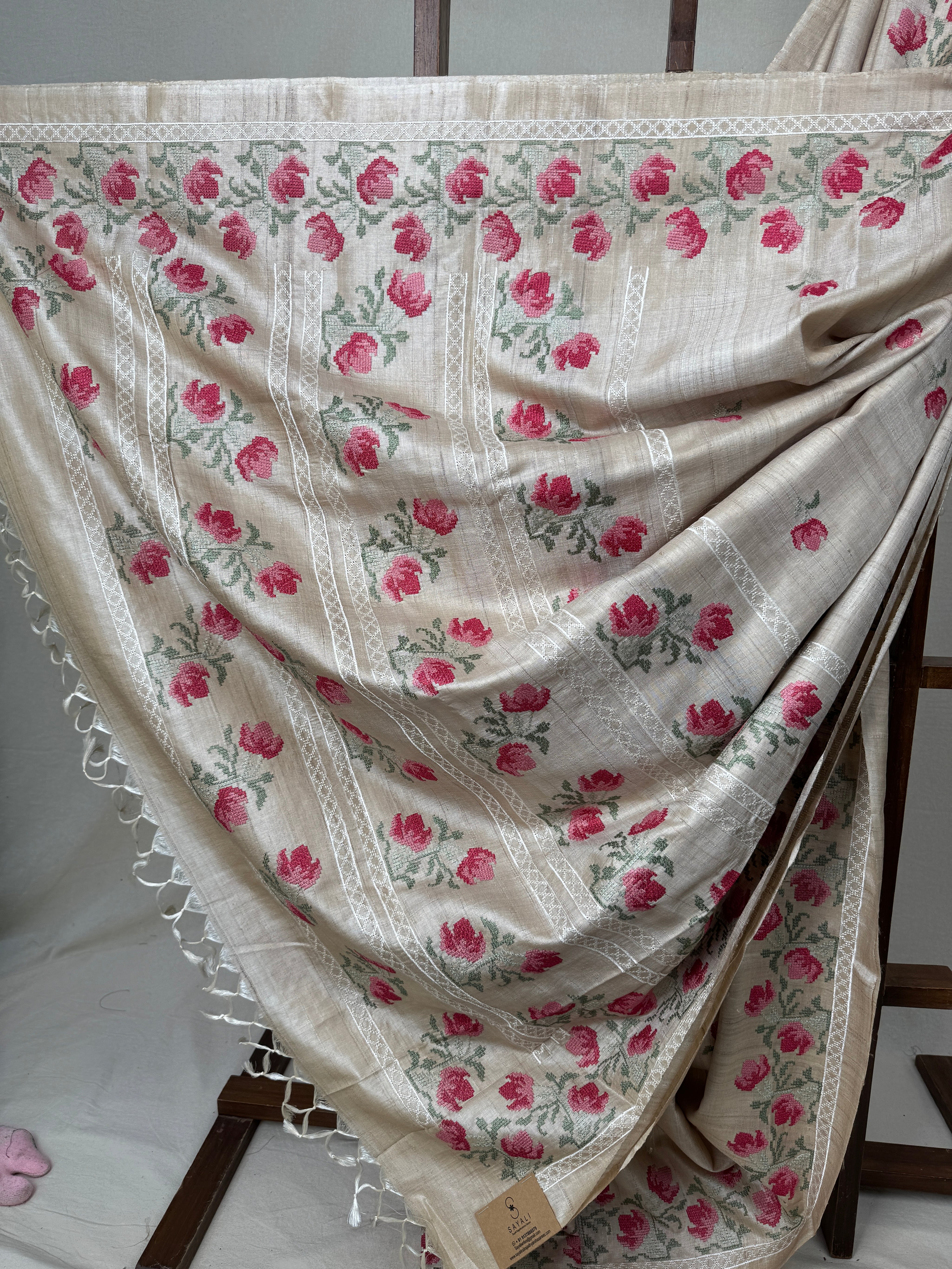 Cream Machine Embroidered Tussar Silk Saree - SRCMETSS1478