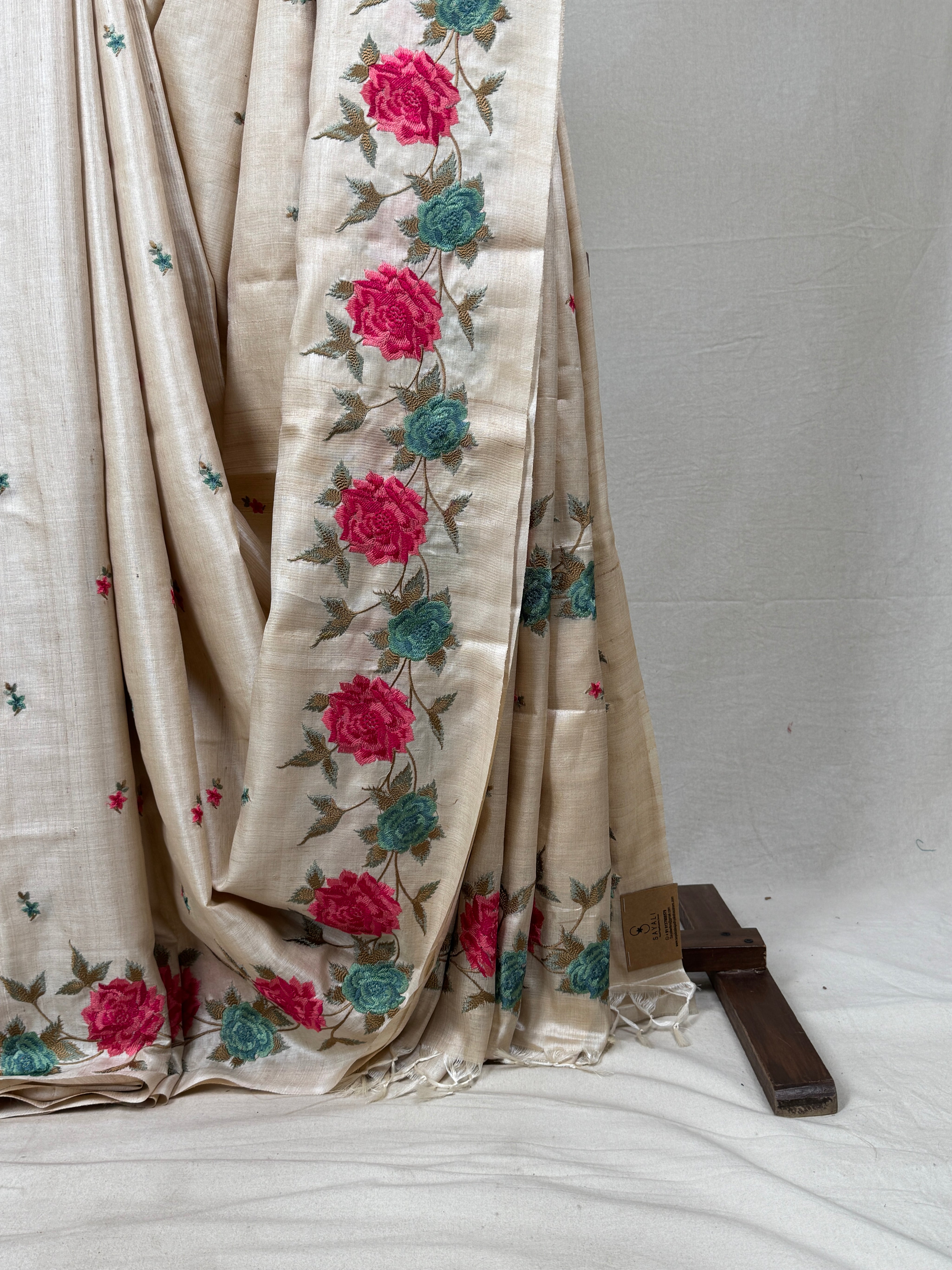 Cream Machine Embroidered Tussar Silk Saree - SRCMETSS1475