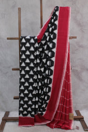Black Pochampalli Cotton Ikat Saree - SRBPCIS370