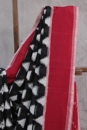 Black Pochampalli Cotton Ikat Saree - SRBPCIS370