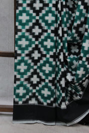 Green-Black Pochampalli Cotton Ikat Saree - SRGBPCIS347