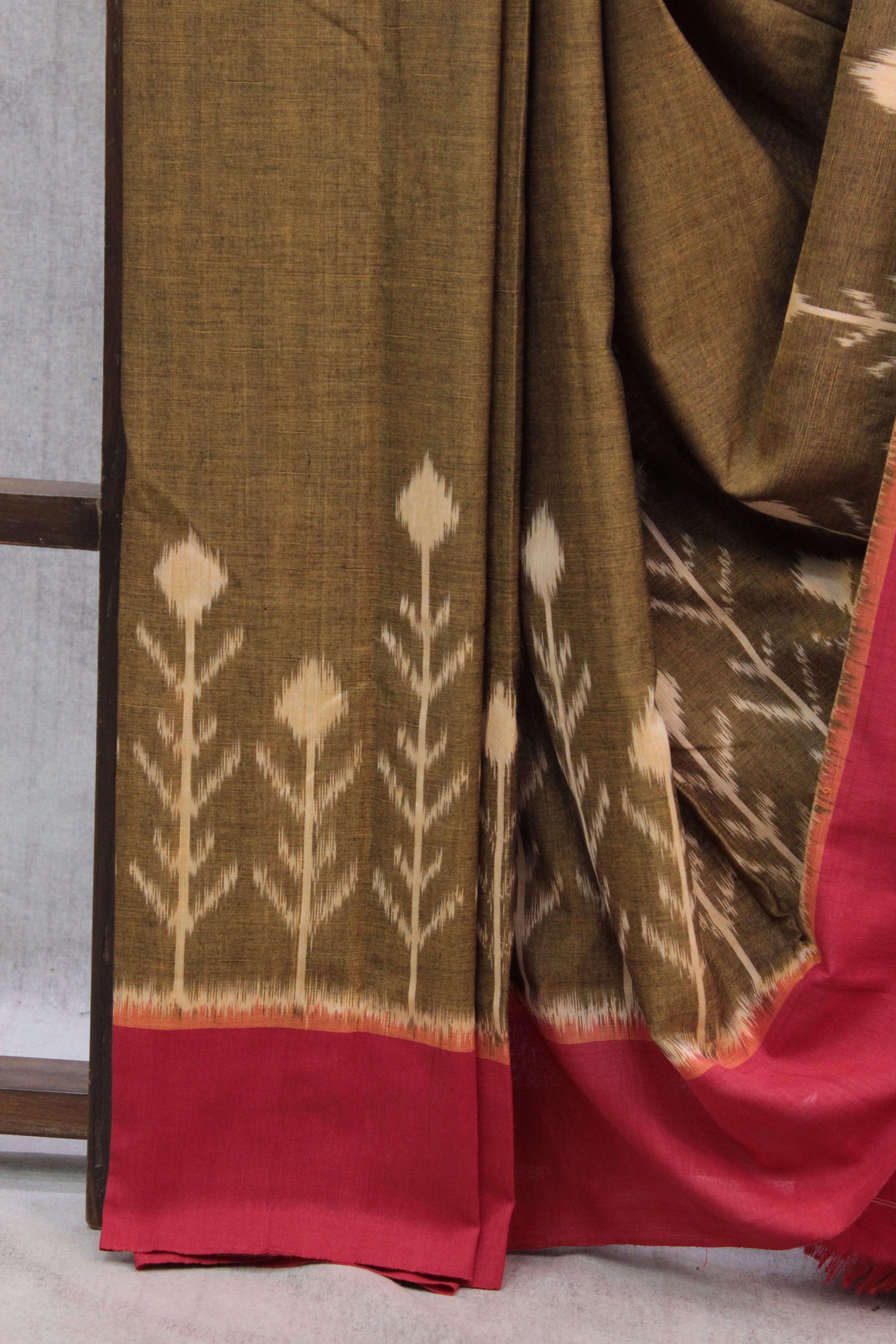 Kakhi Brown Pochampalli Cotton Ikat Saree - SRKBPCIS371