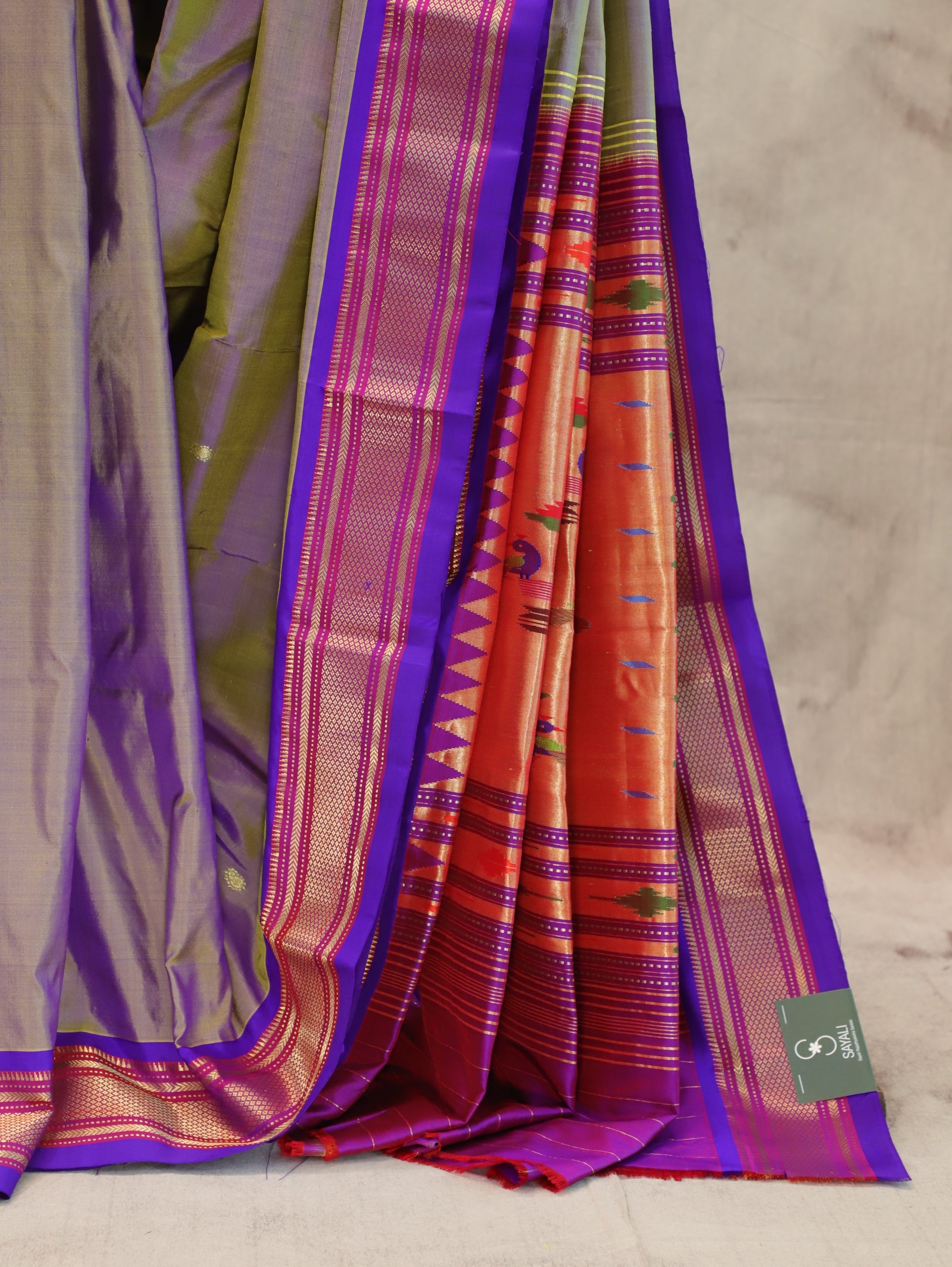 Magenta peacock border silk paithani saree – OnlyPaithani